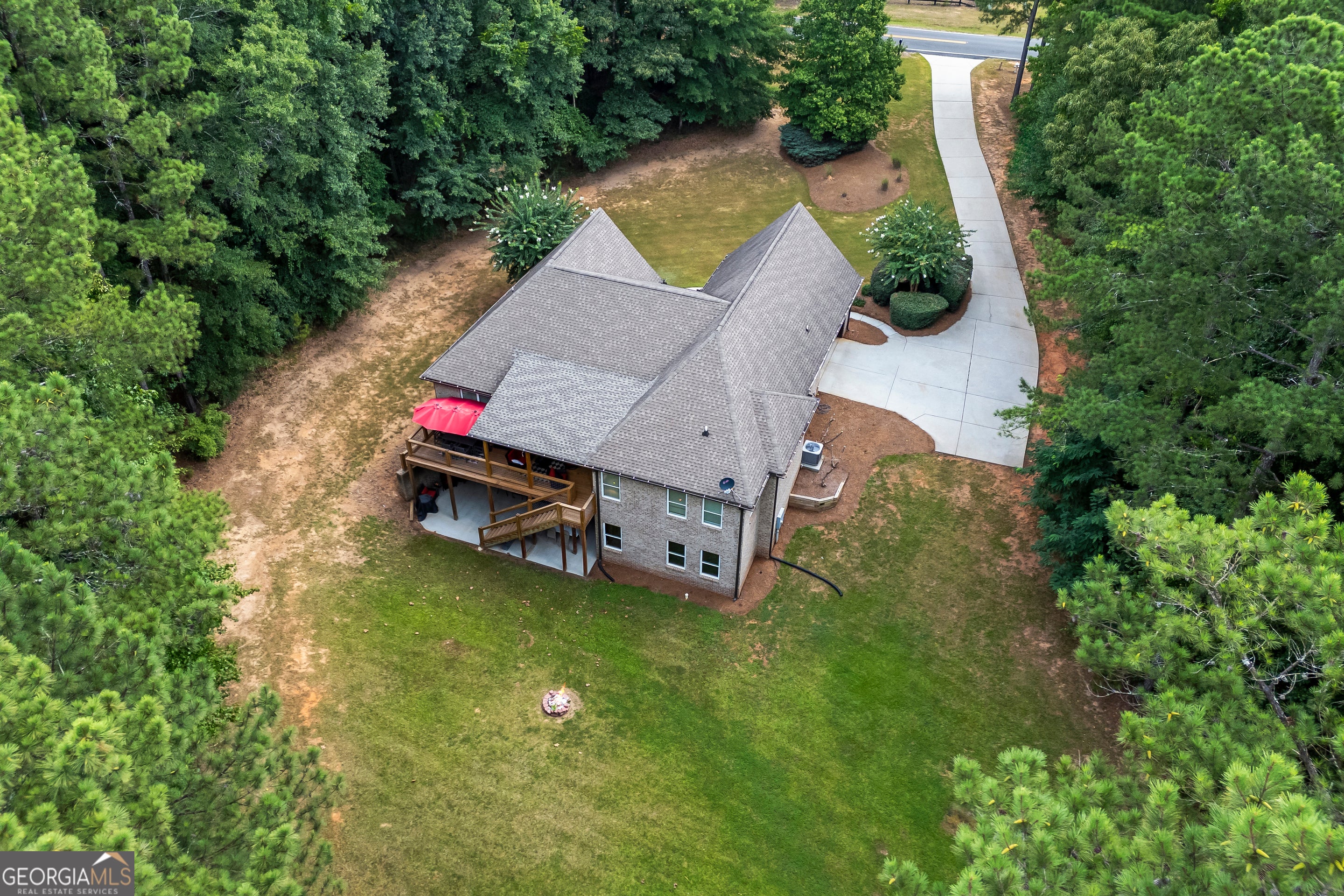 1400 Giles Rd — photo