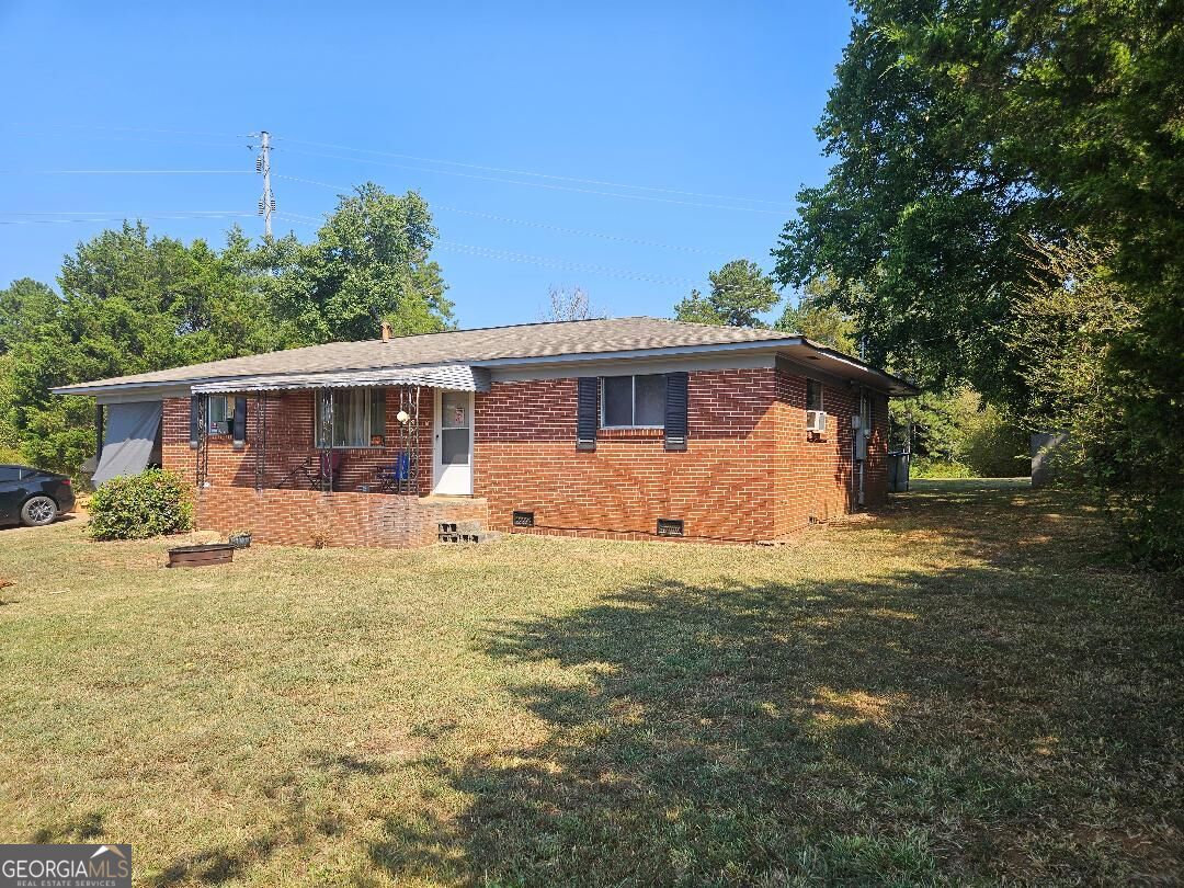 909 Hermitage Rd — photo