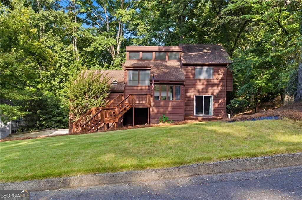 715 Lake Top Way — photo