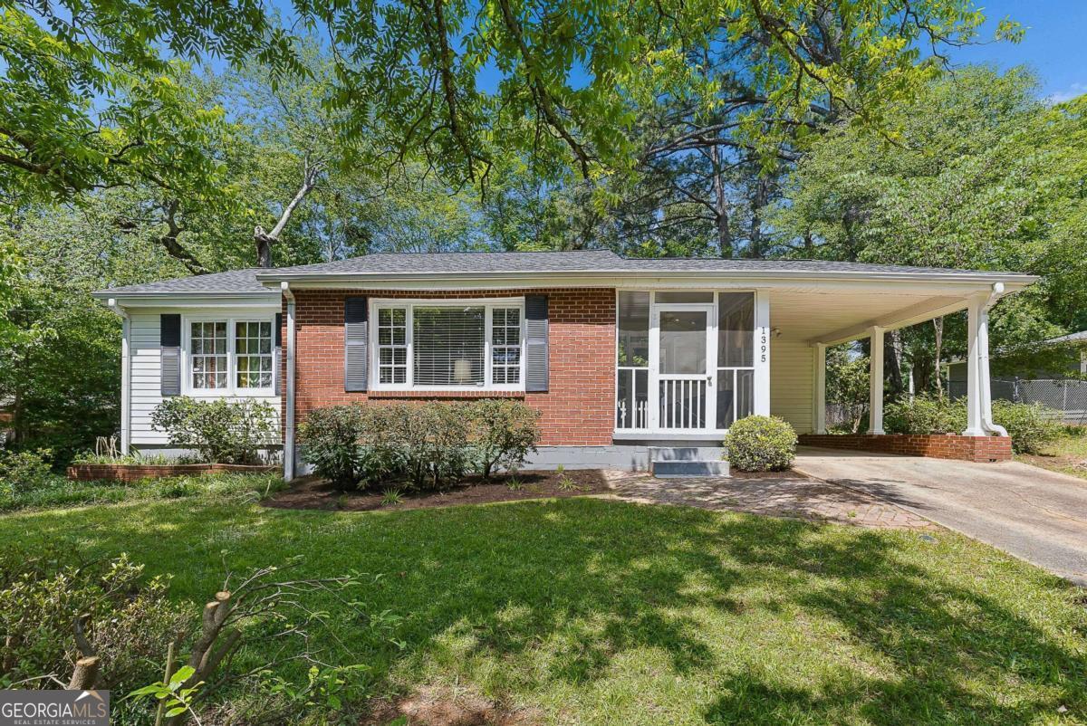 1395 Dorothy Dr — photo
