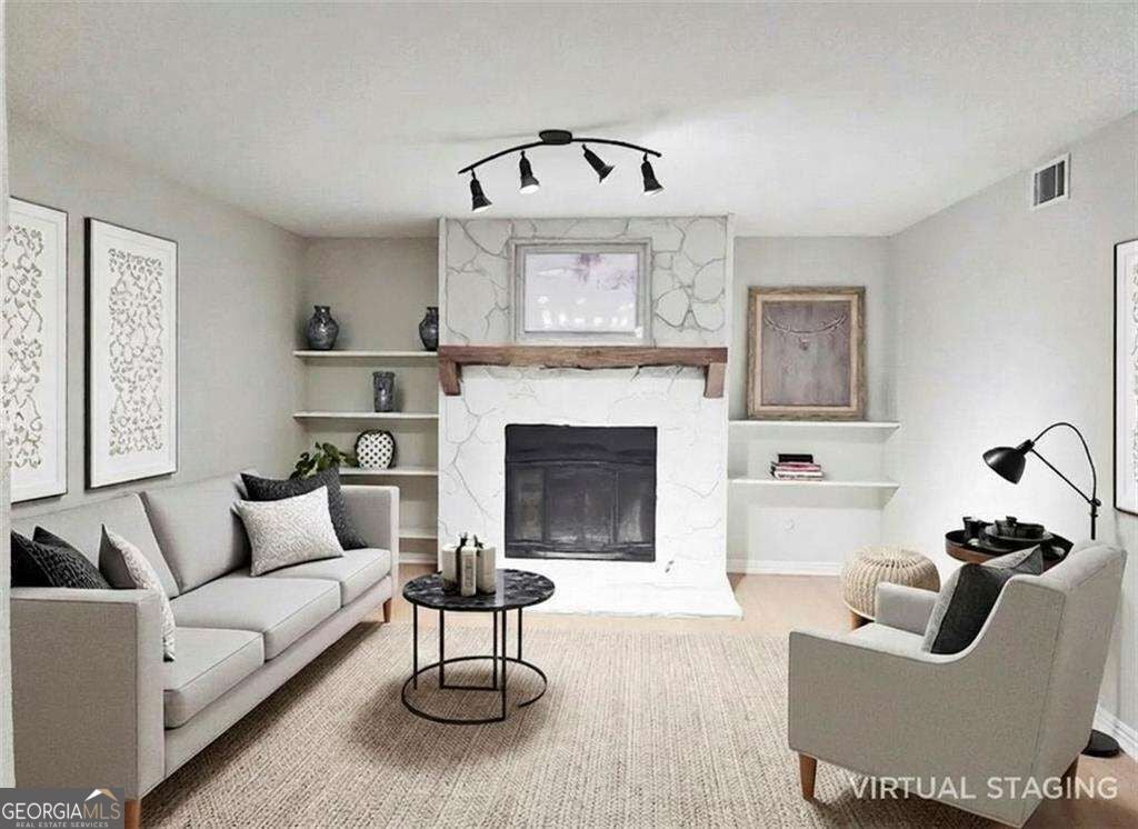 5714 Woodmont Blvd — photo