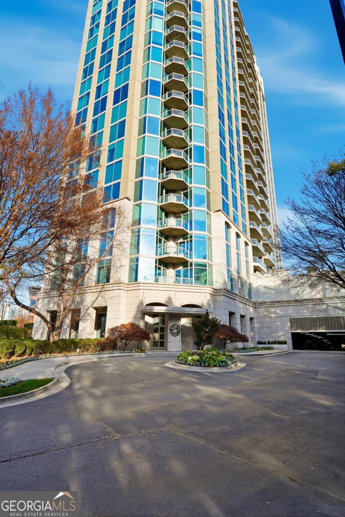 2795 Peachtree Rd NE 2604 — photo