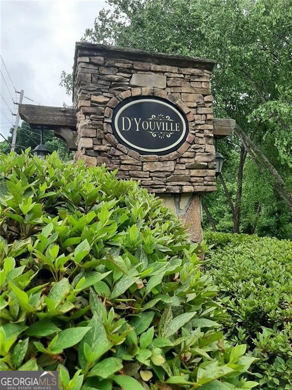 4138 D Youville Trce — photo