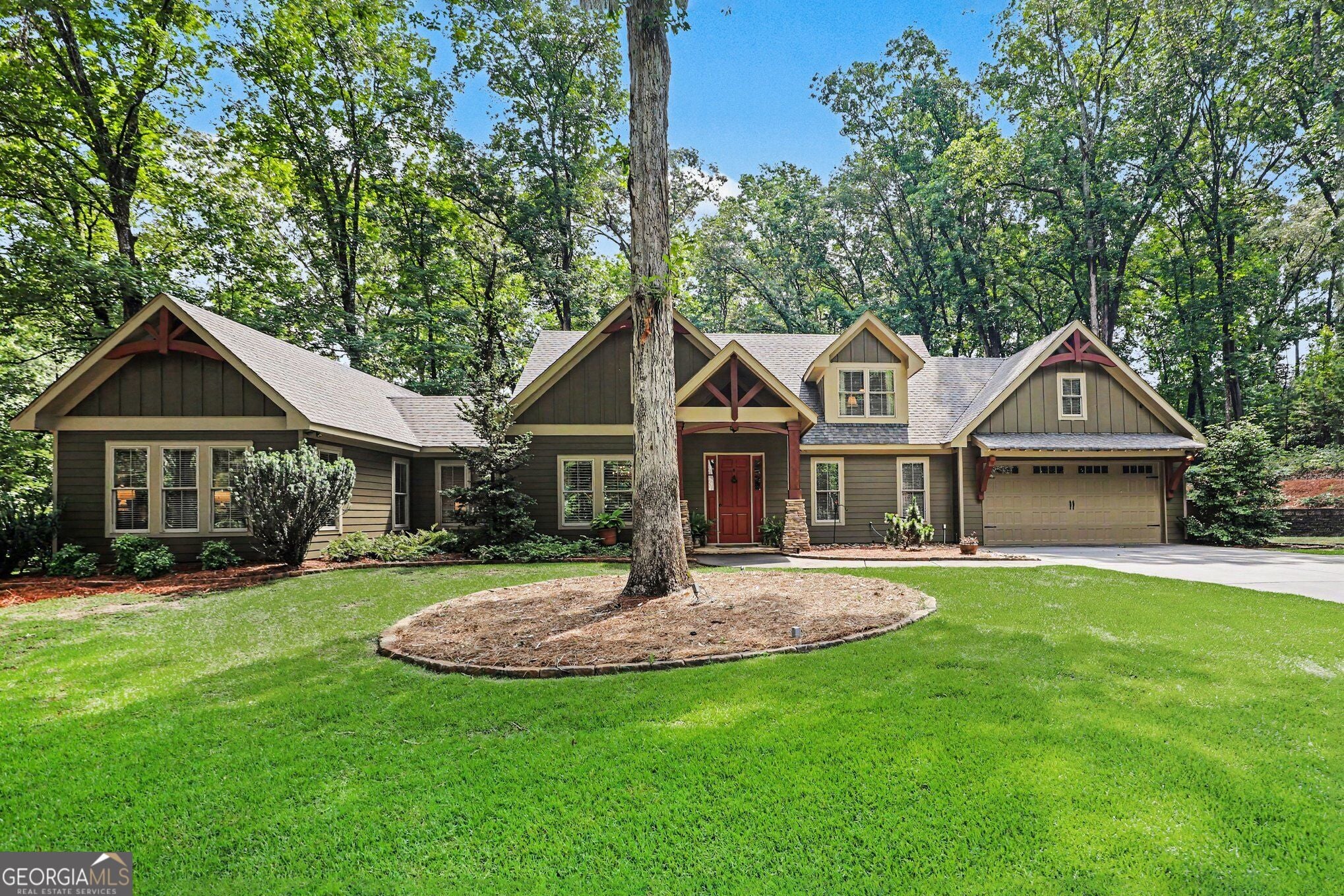 223 Lake Coweta Trl — photo