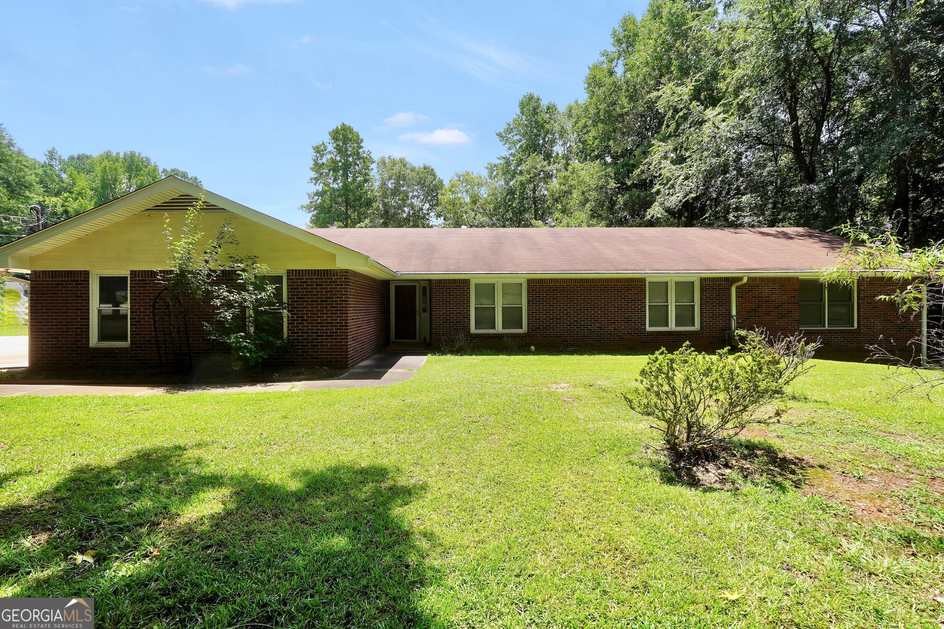 145 Stoneridge Way — photo