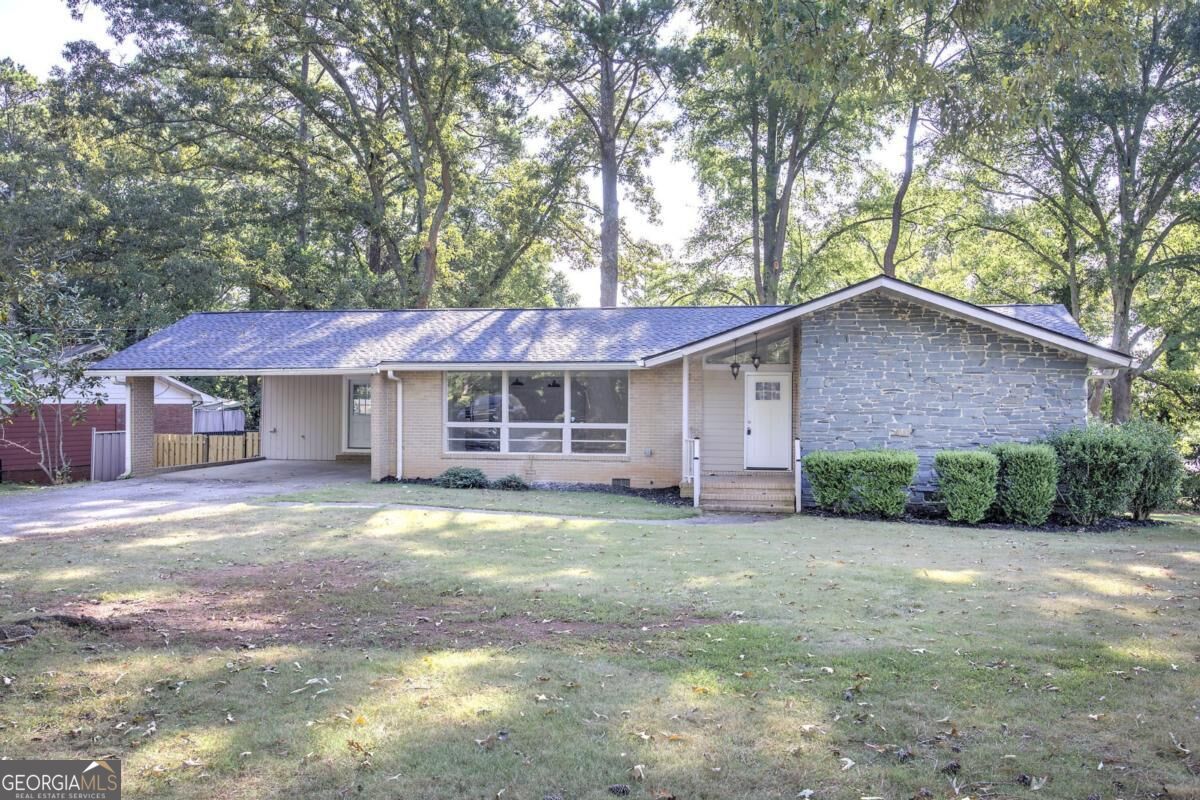 102 Summit Dr — photo