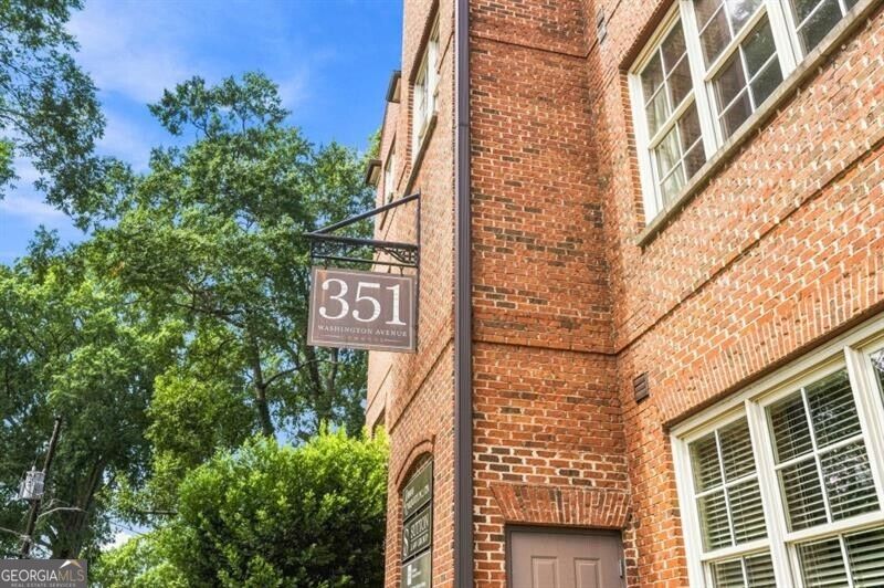 351 Washington Ave NE 209 — photo