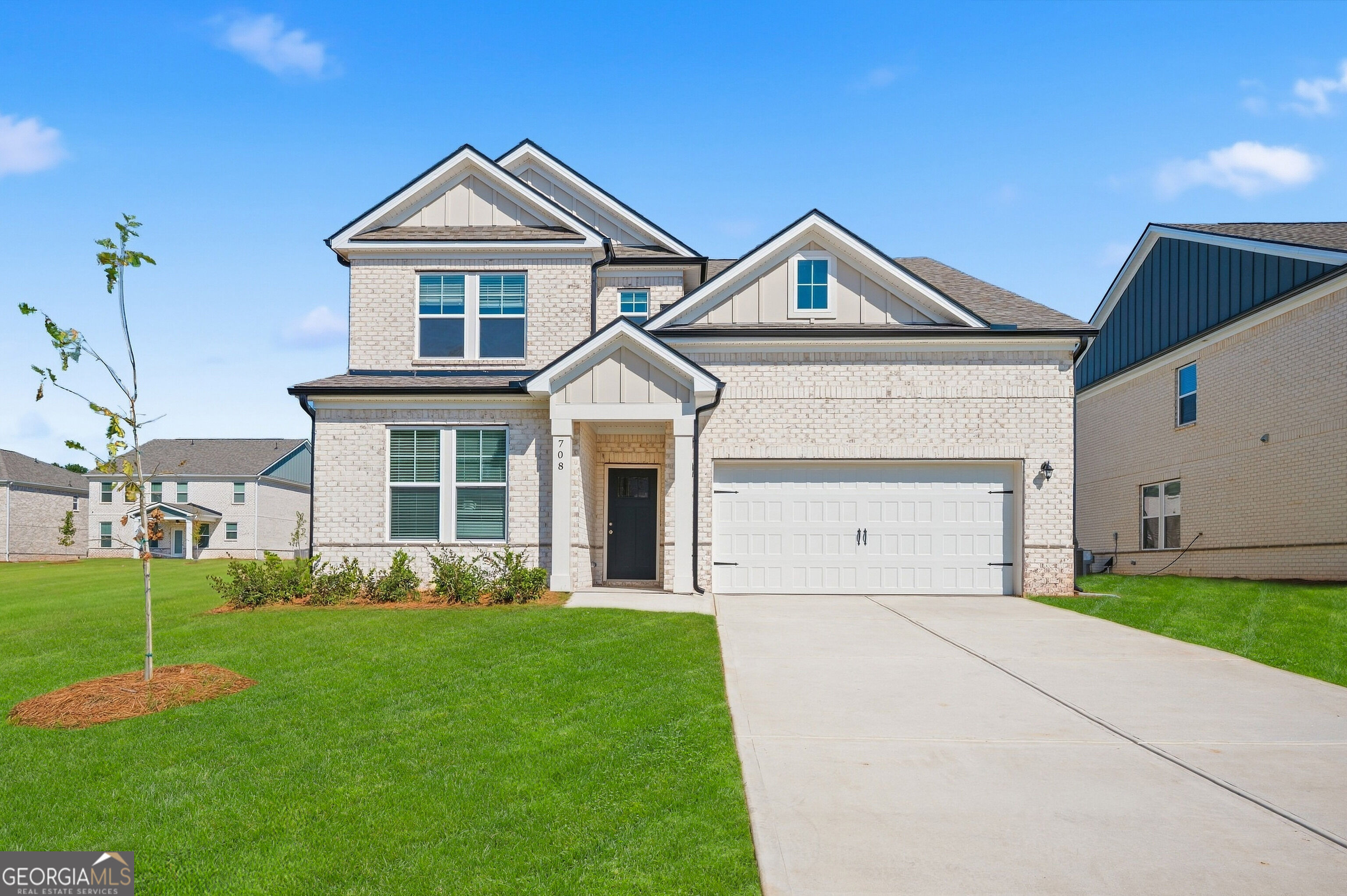 708 Radiant Hollow Ln — photo