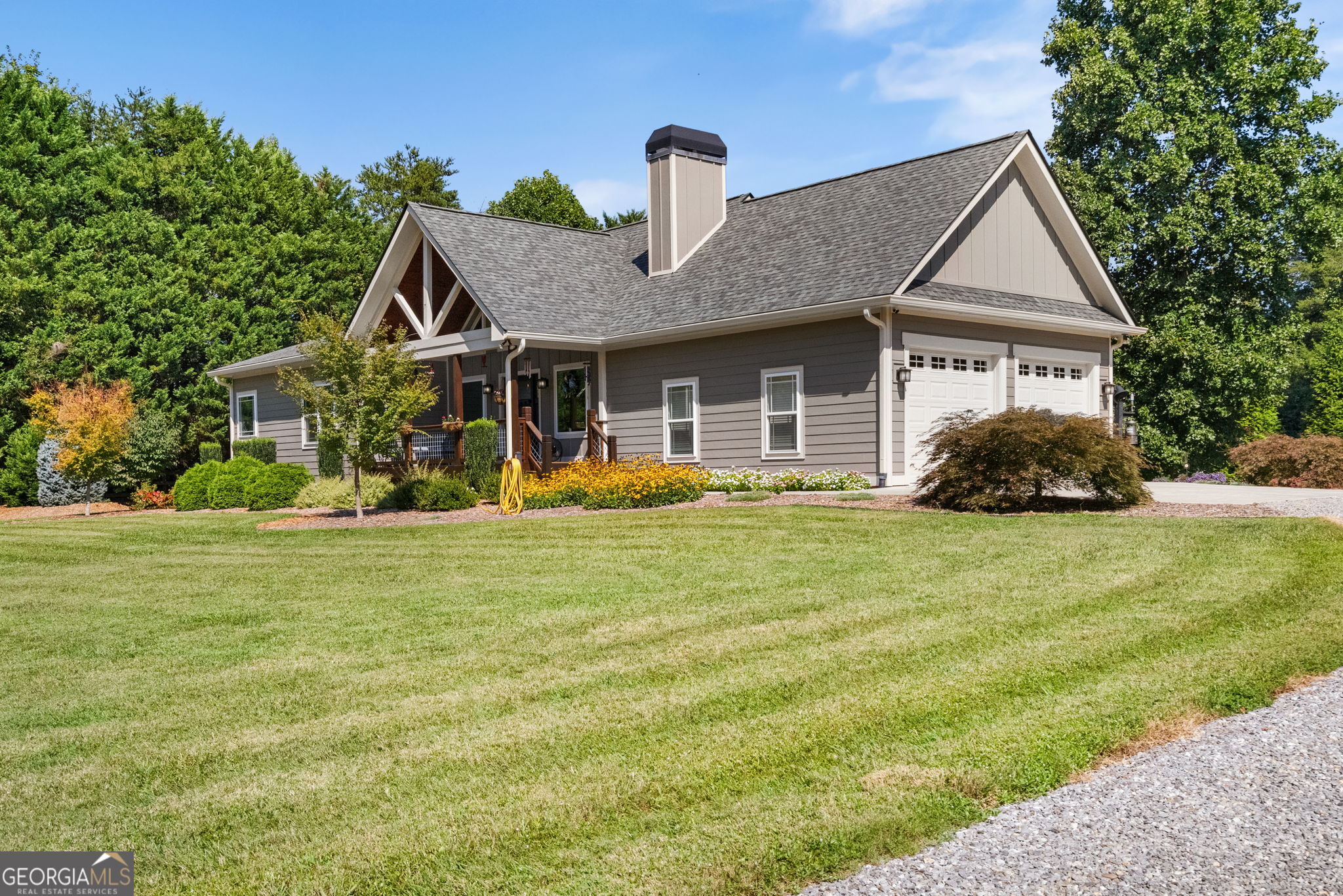 1702 Cedar Cliff Rd — photo