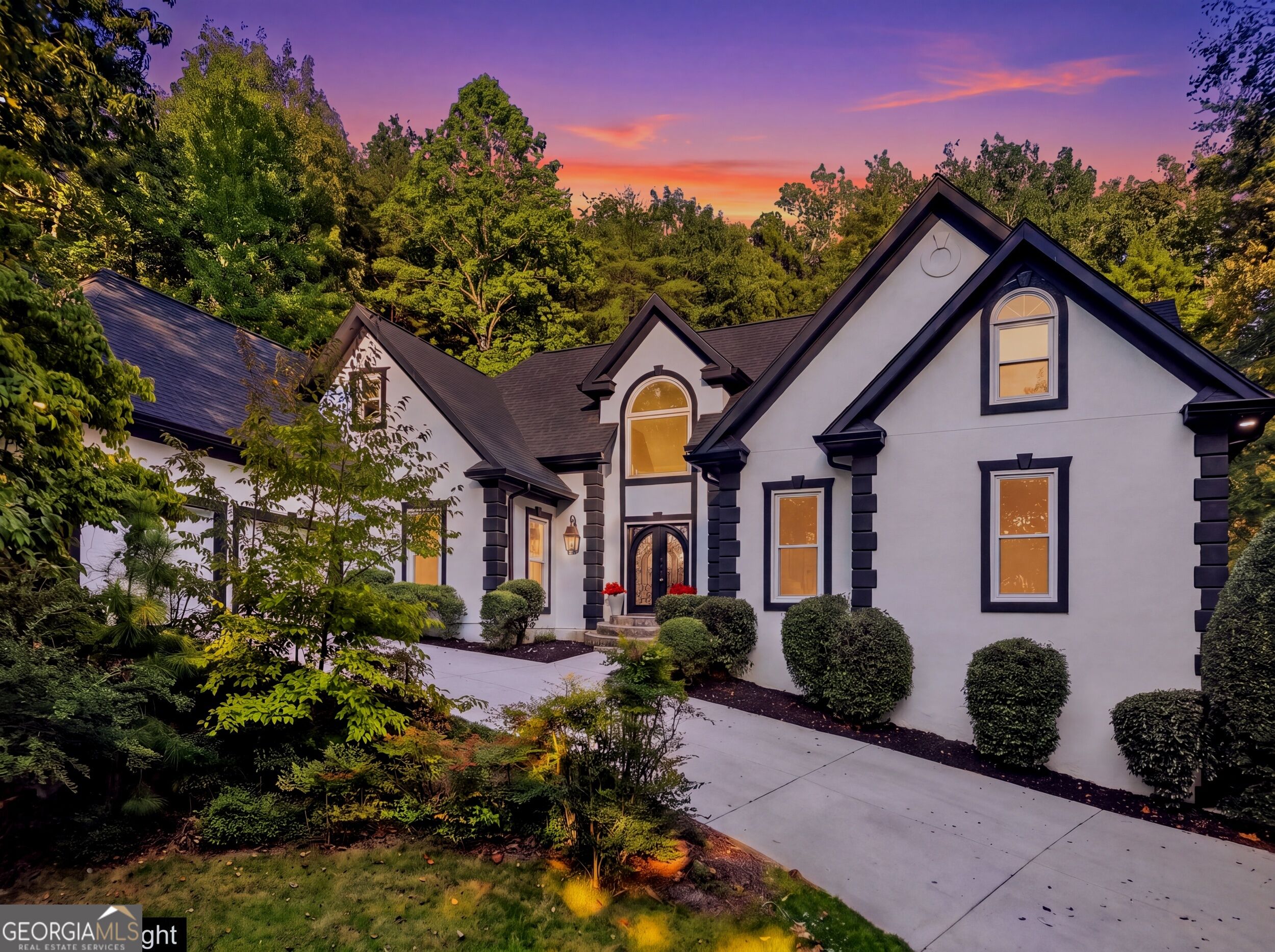 4508 Bankside Ct NE — photo