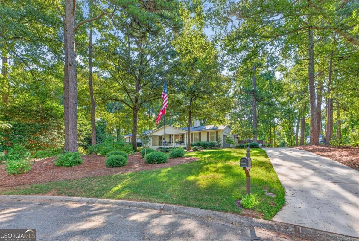 190 Gatewood Pl — photo