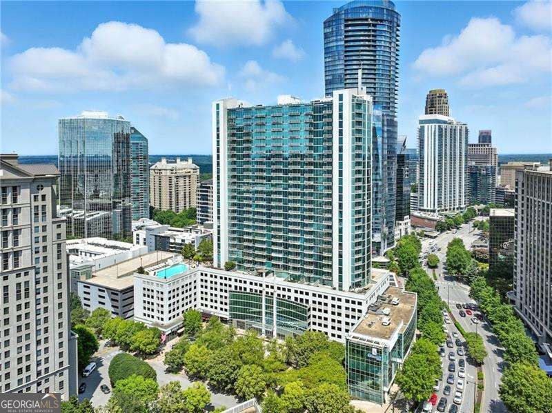 3324 Peachtree Rd 1712 — photo