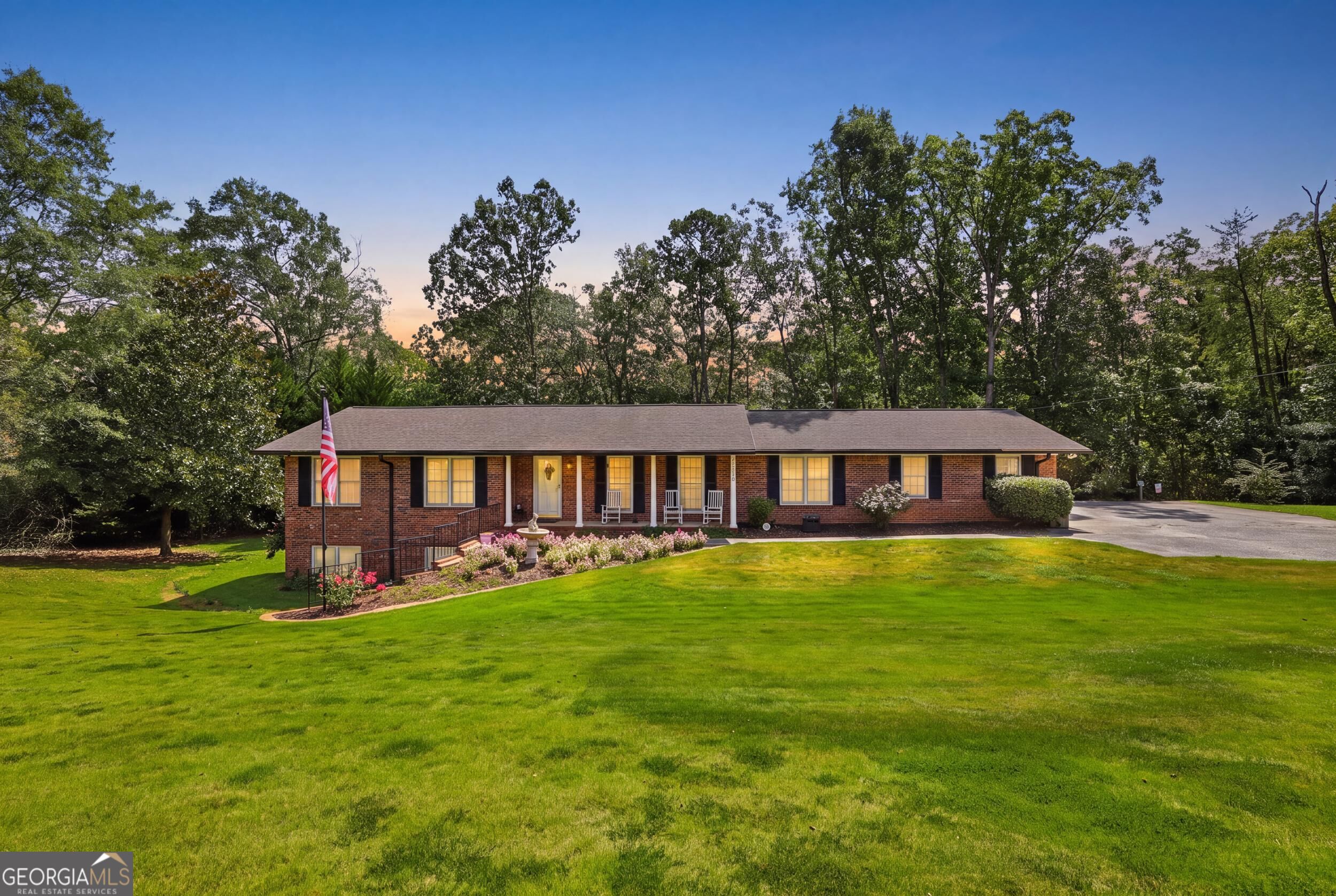155 Valley Road, Toccoa, GA 30577 — photo 2