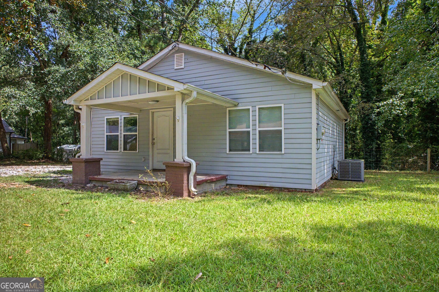 313 Walker Dr — photo