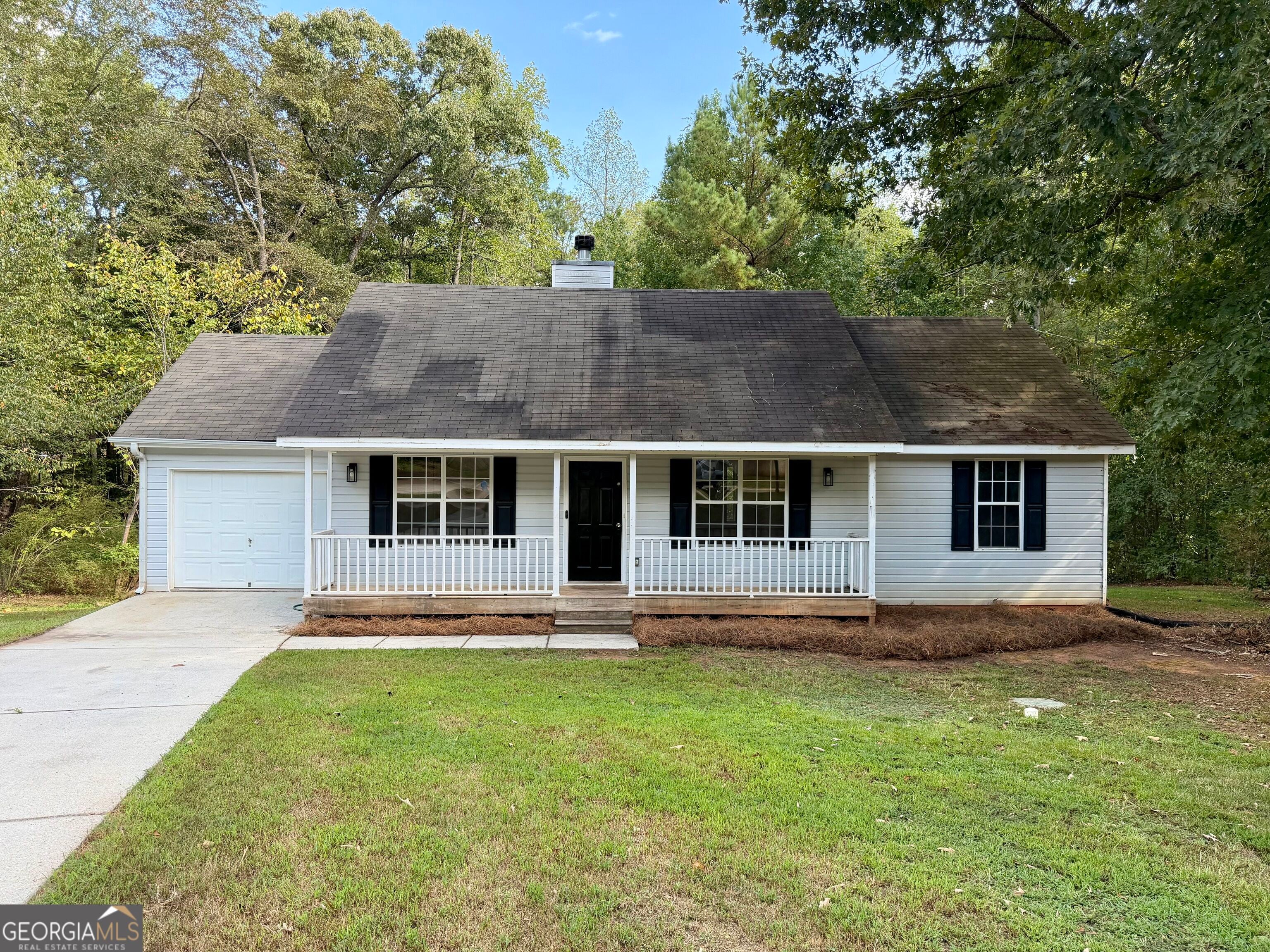 164 Lake Forest Dr — photo
