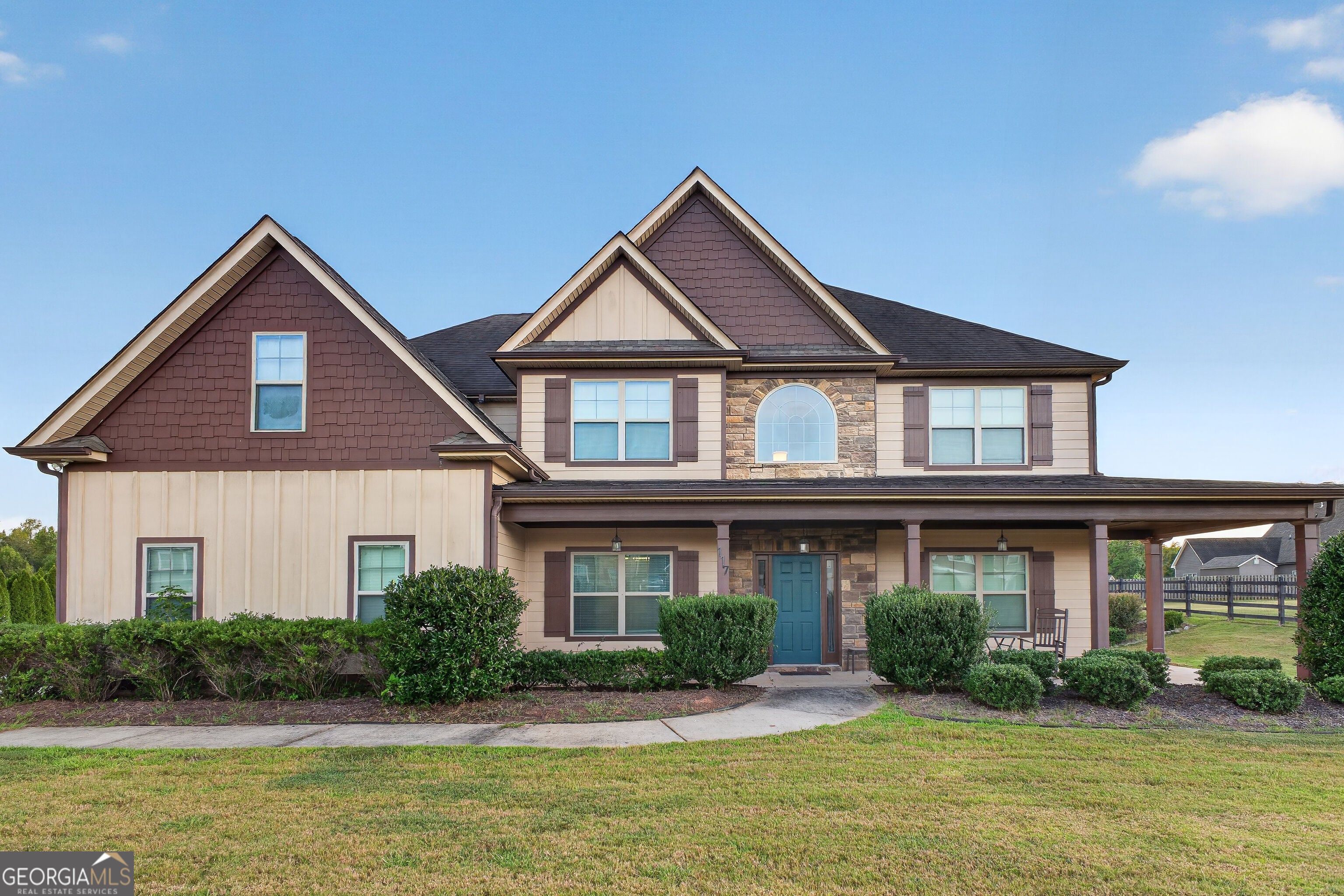 117 Palomino Dr — photo