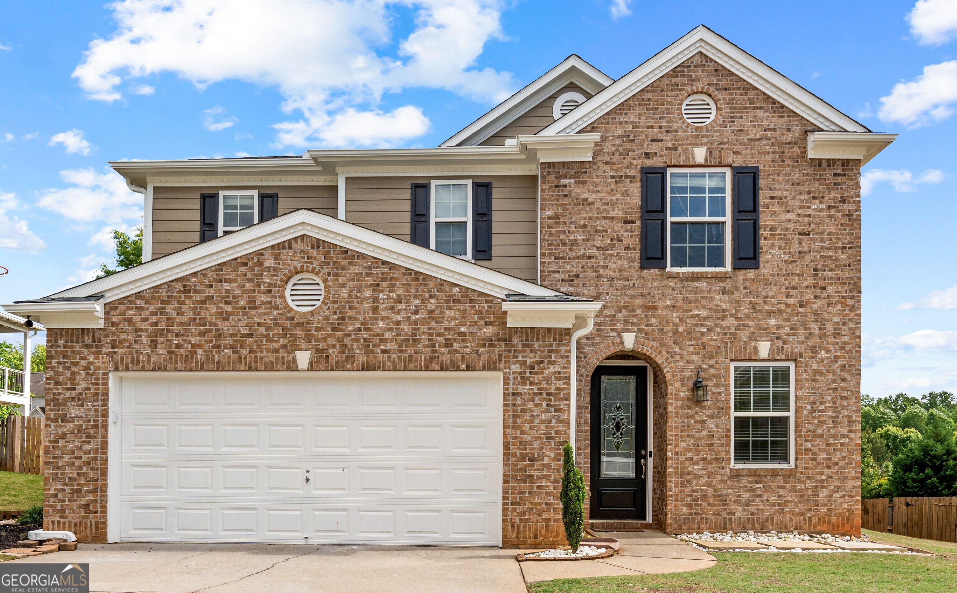 145 Paxton Pl — photo