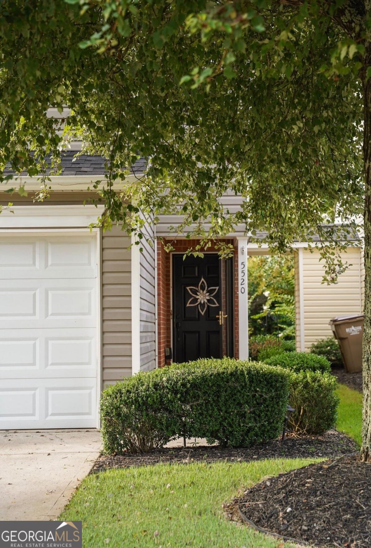 5520 Mountain Top Place — photo