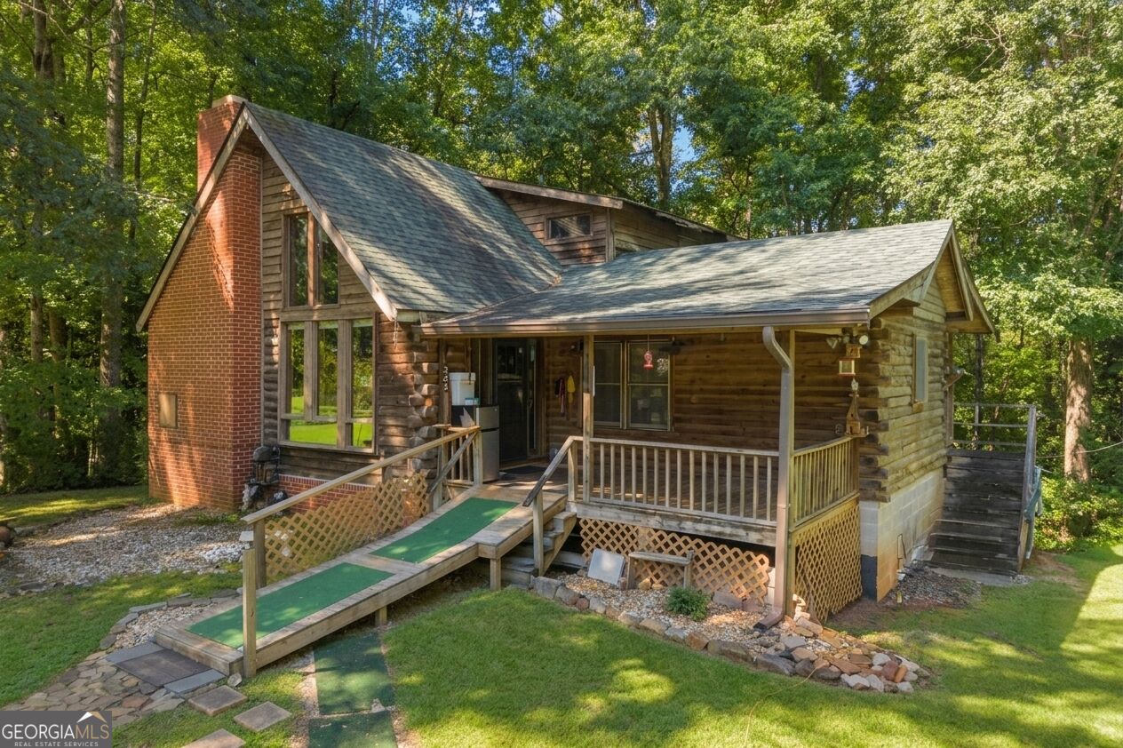 235 Evans Dr — photo