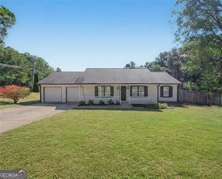 13 White Tail Dr — photo