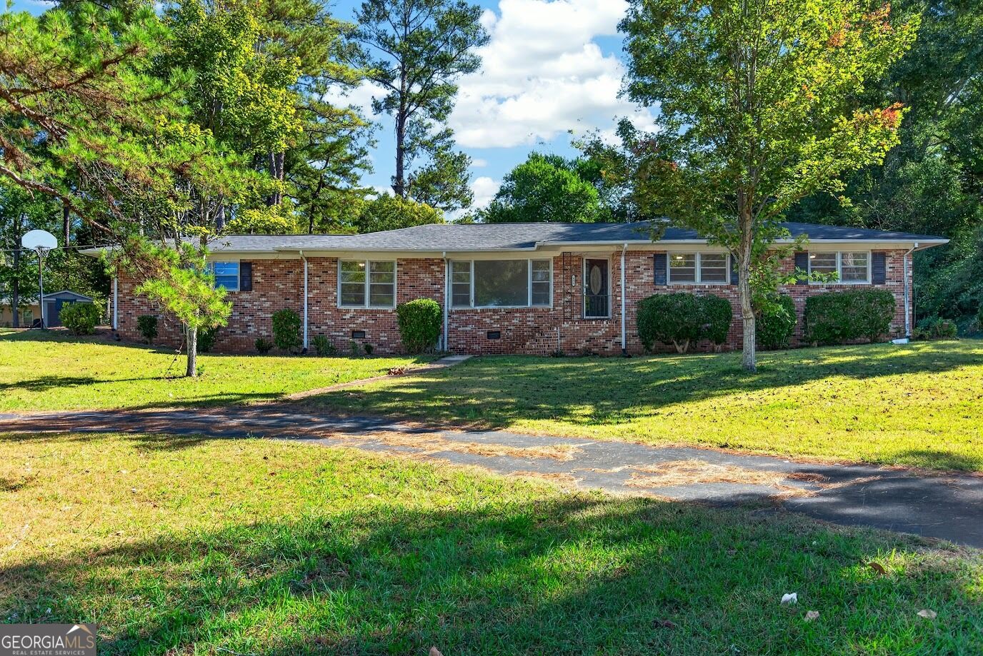 434 Pineview Ter — photo