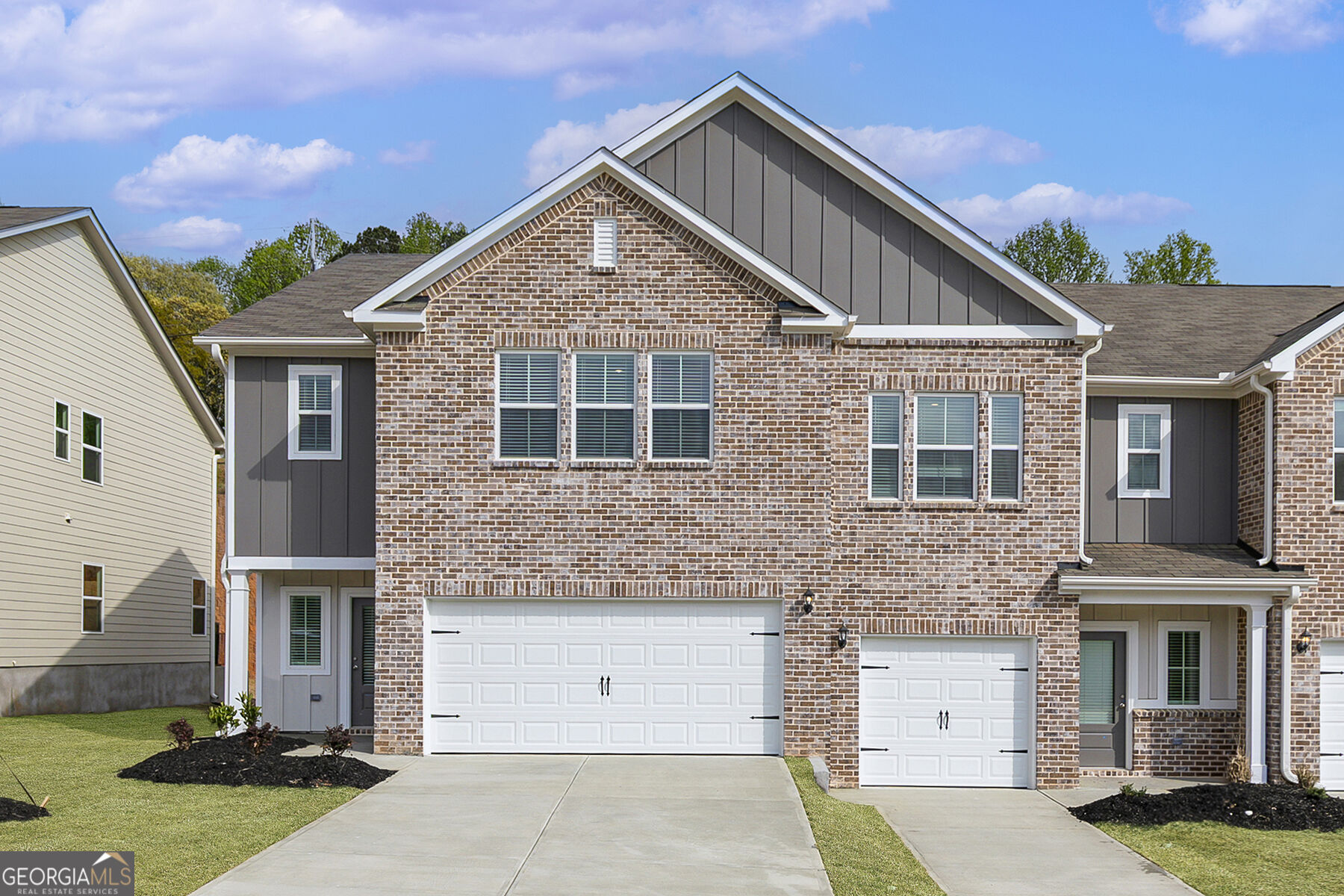 4028 Hidden River Ln — photo