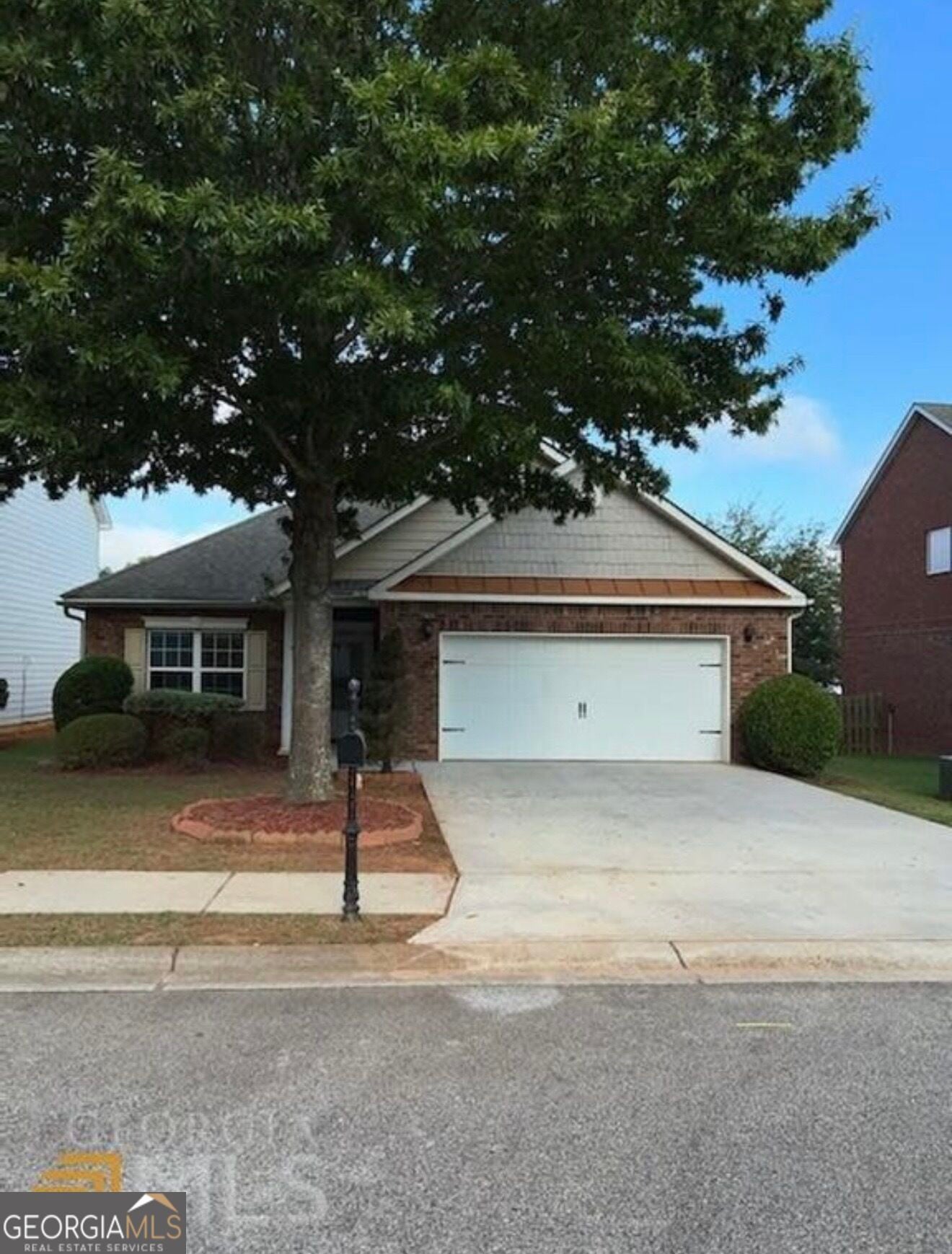 221 Polo Ln — photo