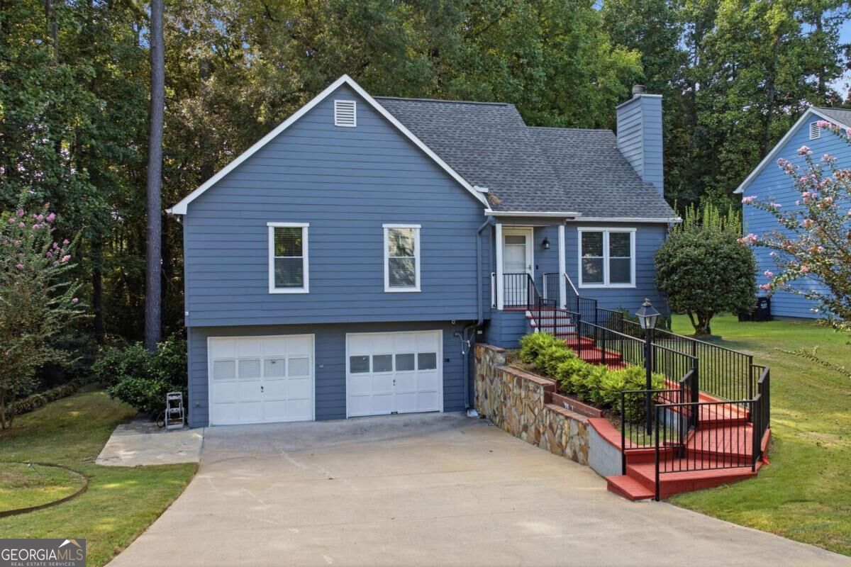 115 Aztec Way SE — photo
