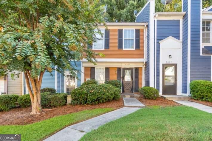6622 Wellington Sq — photo