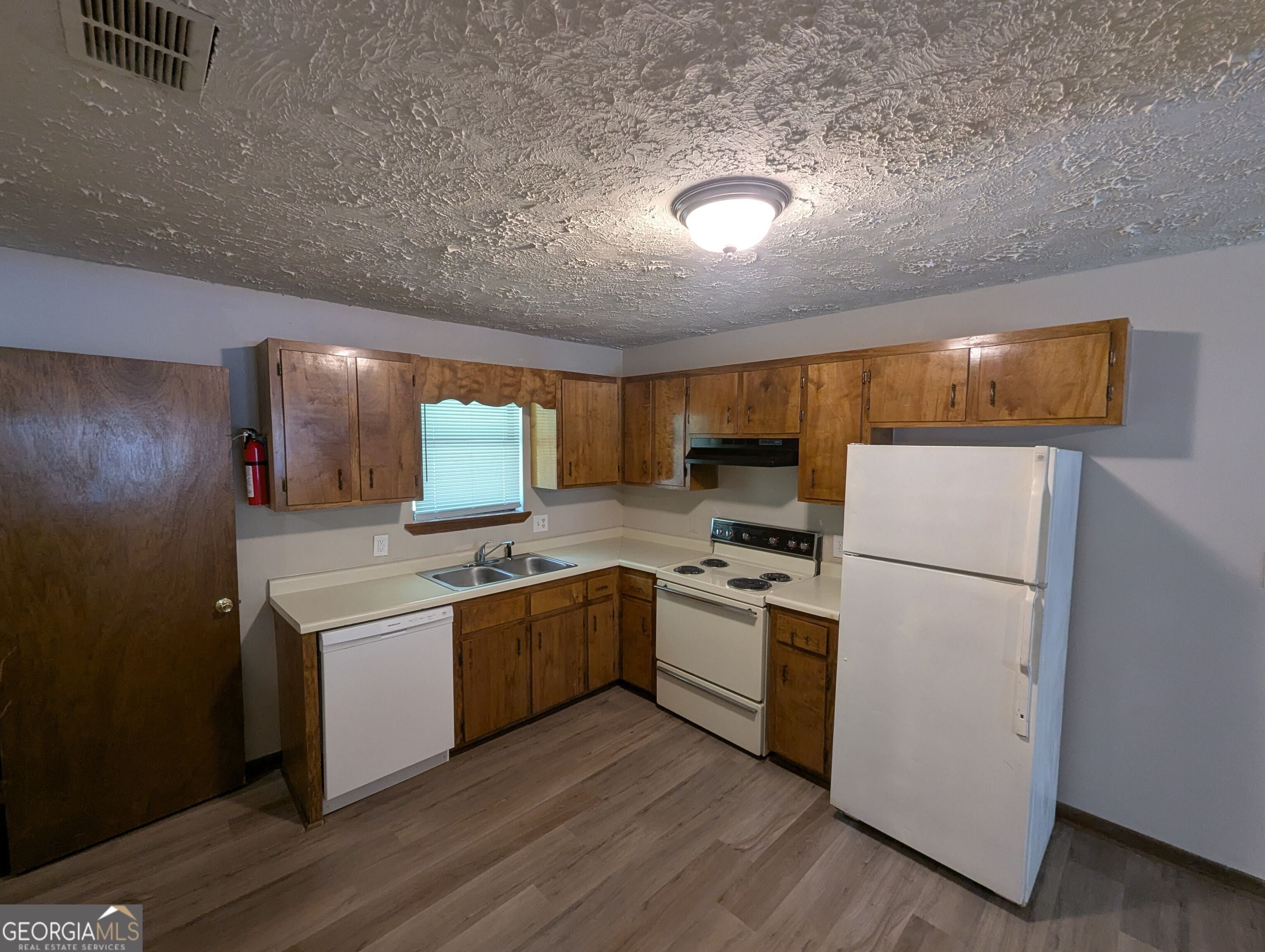 120 Cooper Springs Ct — photo