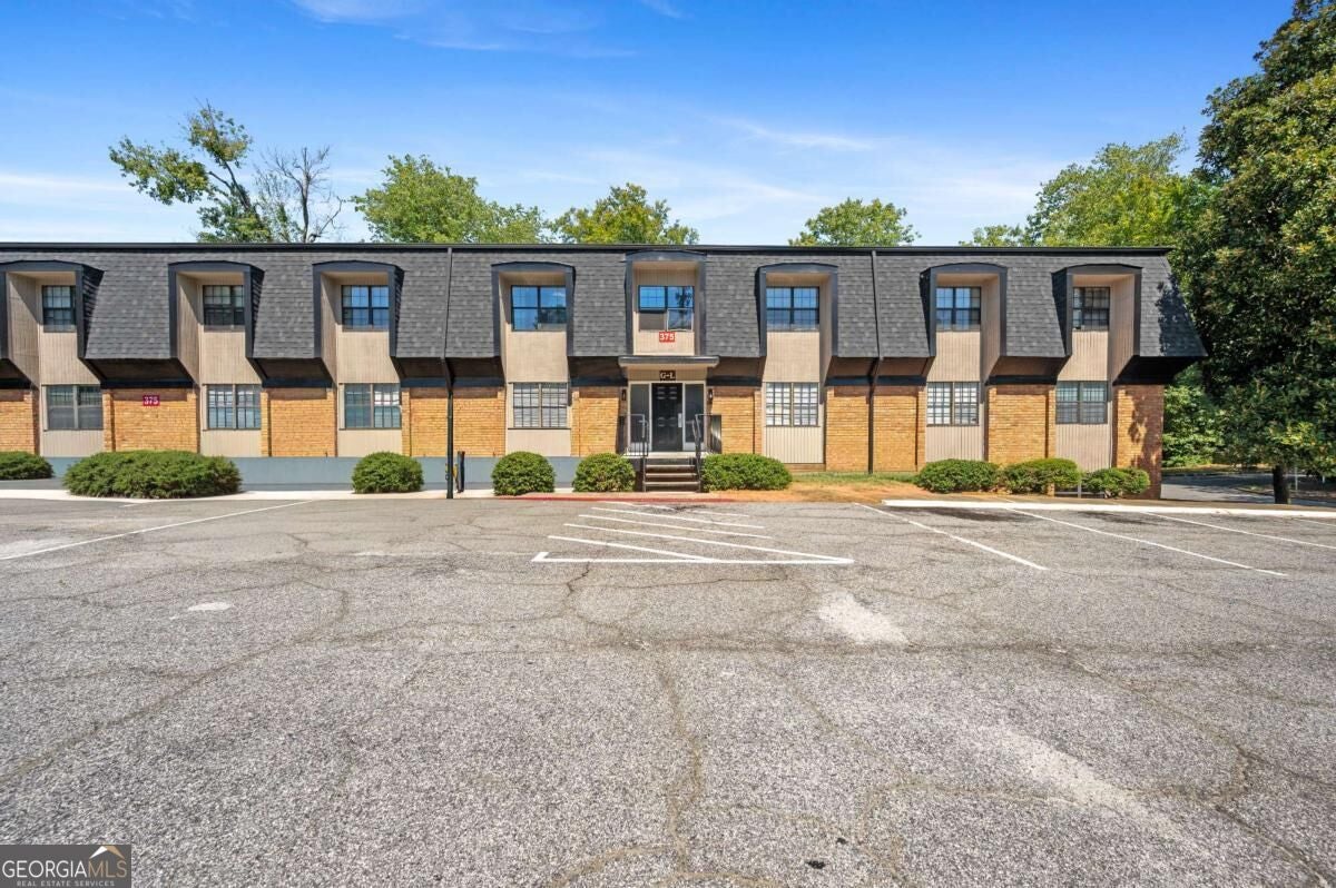 375 Winding River Dr K — photo
