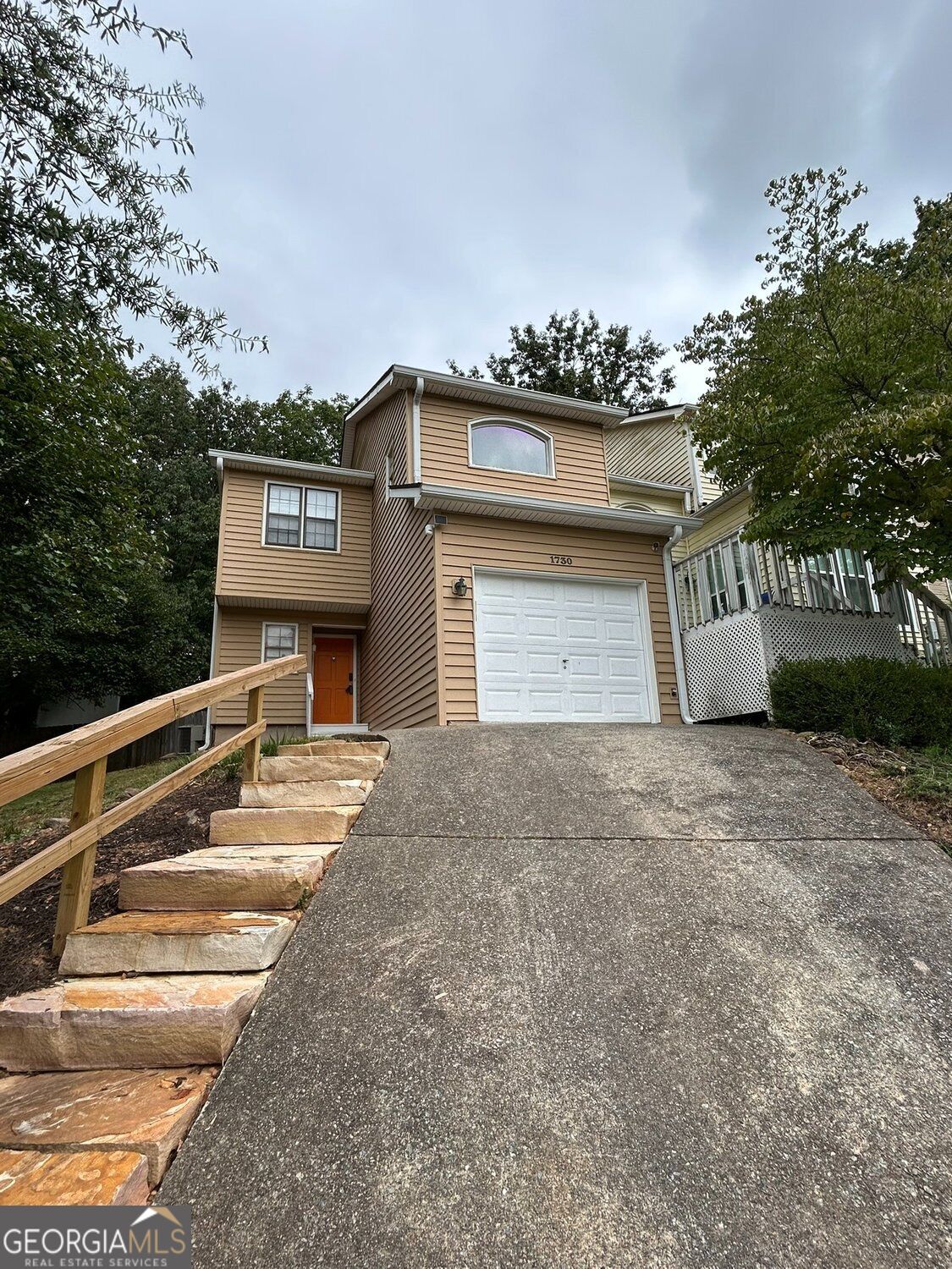 1730 Paddle Wheel Dr NE — photo