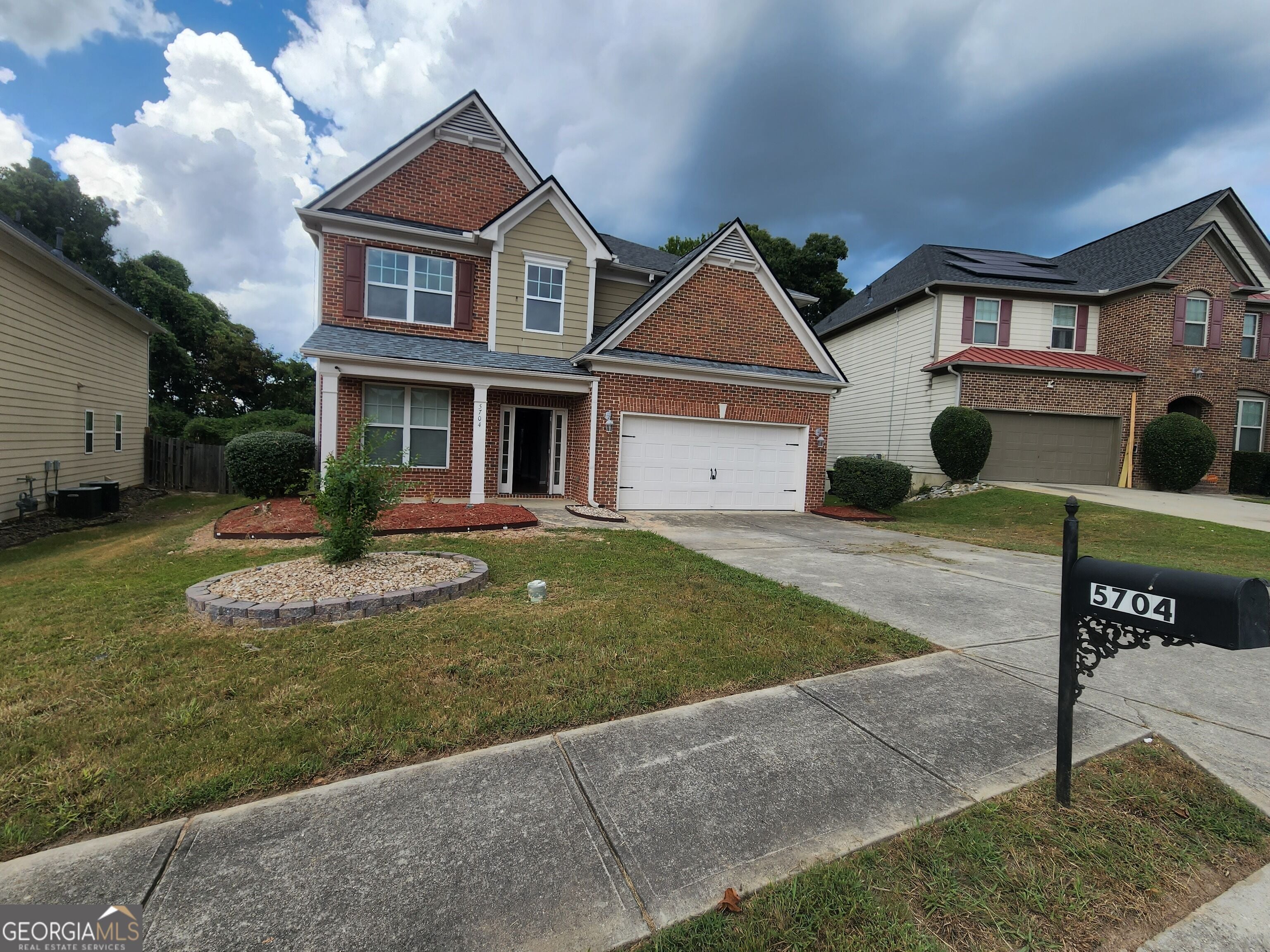 5704 Barrington Run — photo
