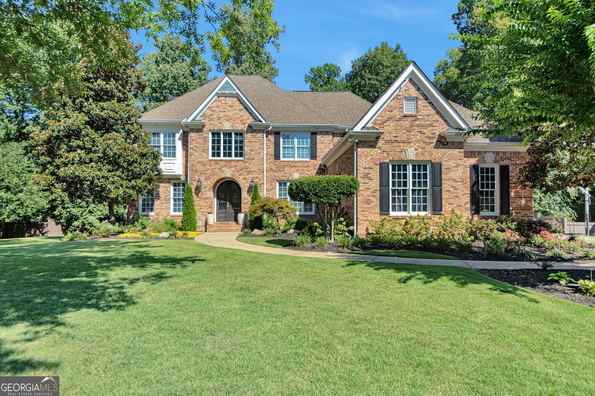 1421 Castlebrooke Way — photo