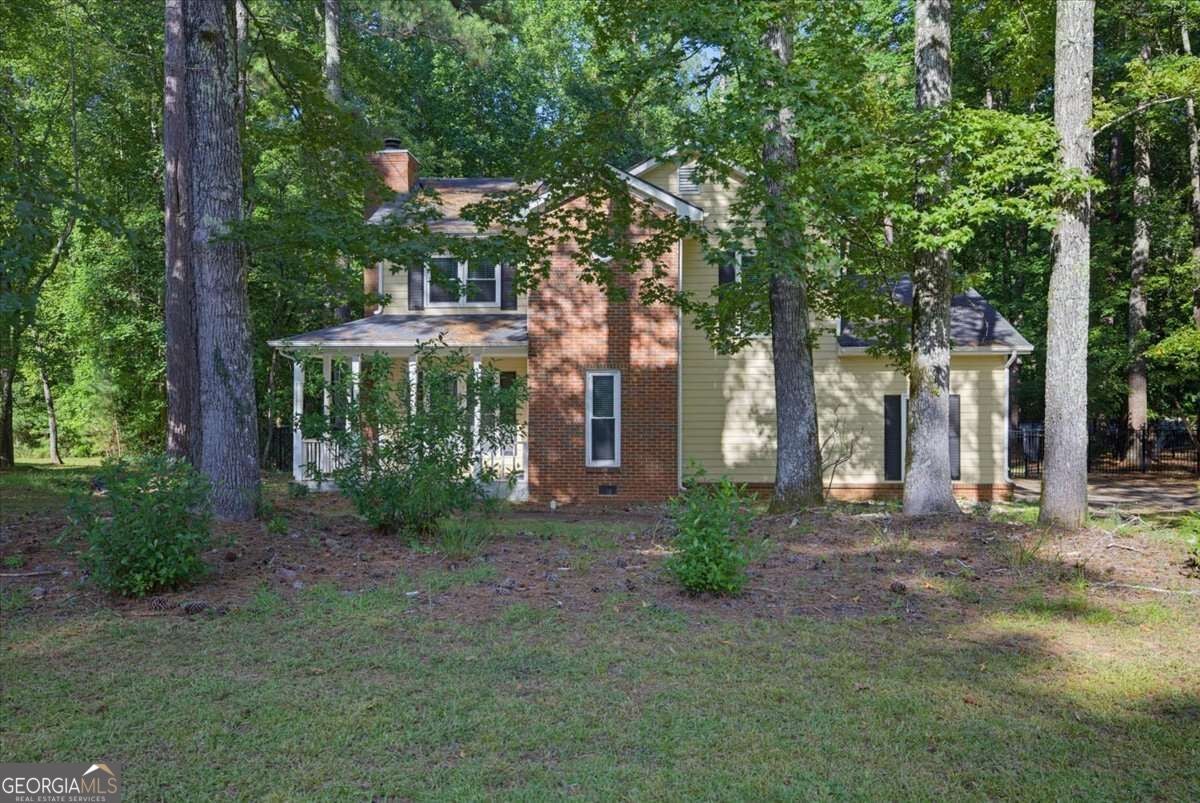 210 Groveland Dr — photo