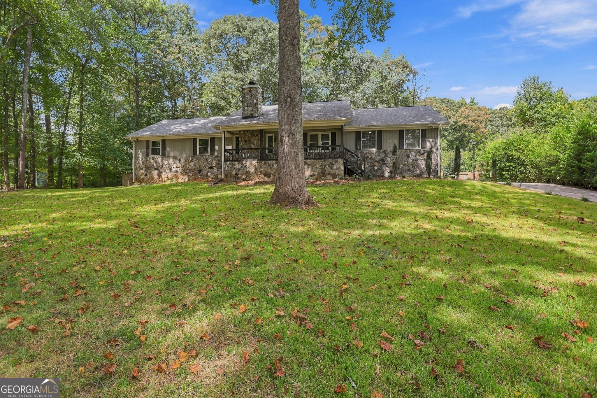100 Deer Forest Trl — photo