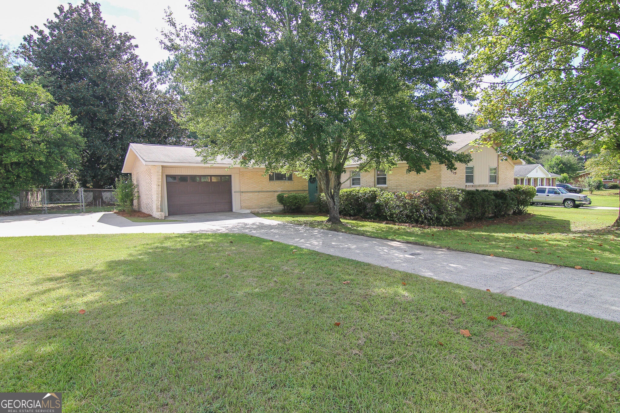 416 Knodishall Dr — photo