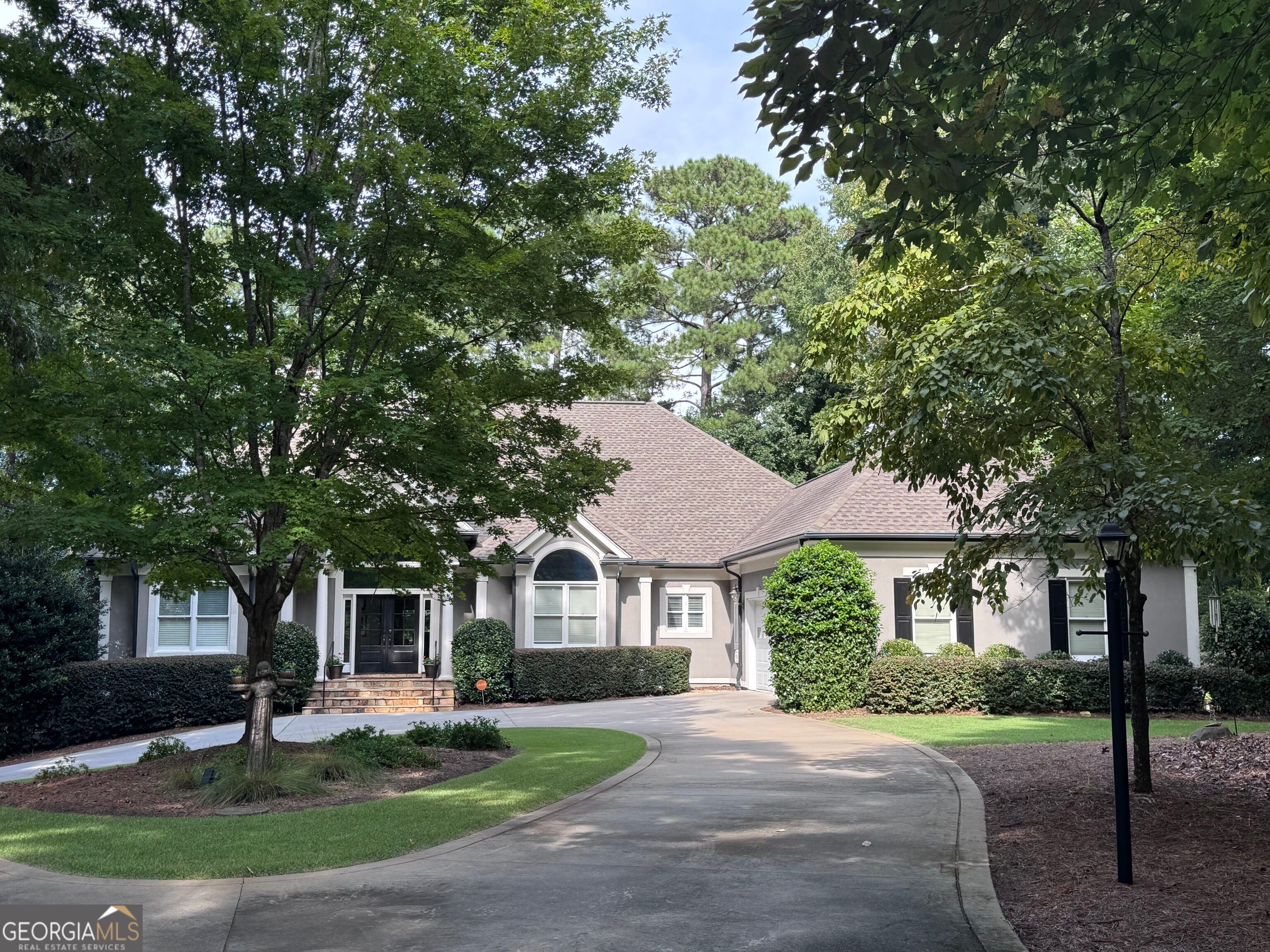 1081 Crackers Neck Rd — photo