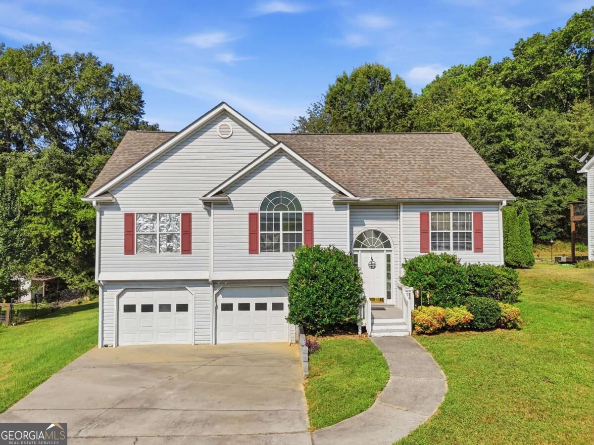 104 Twin Oaks Dr — photo