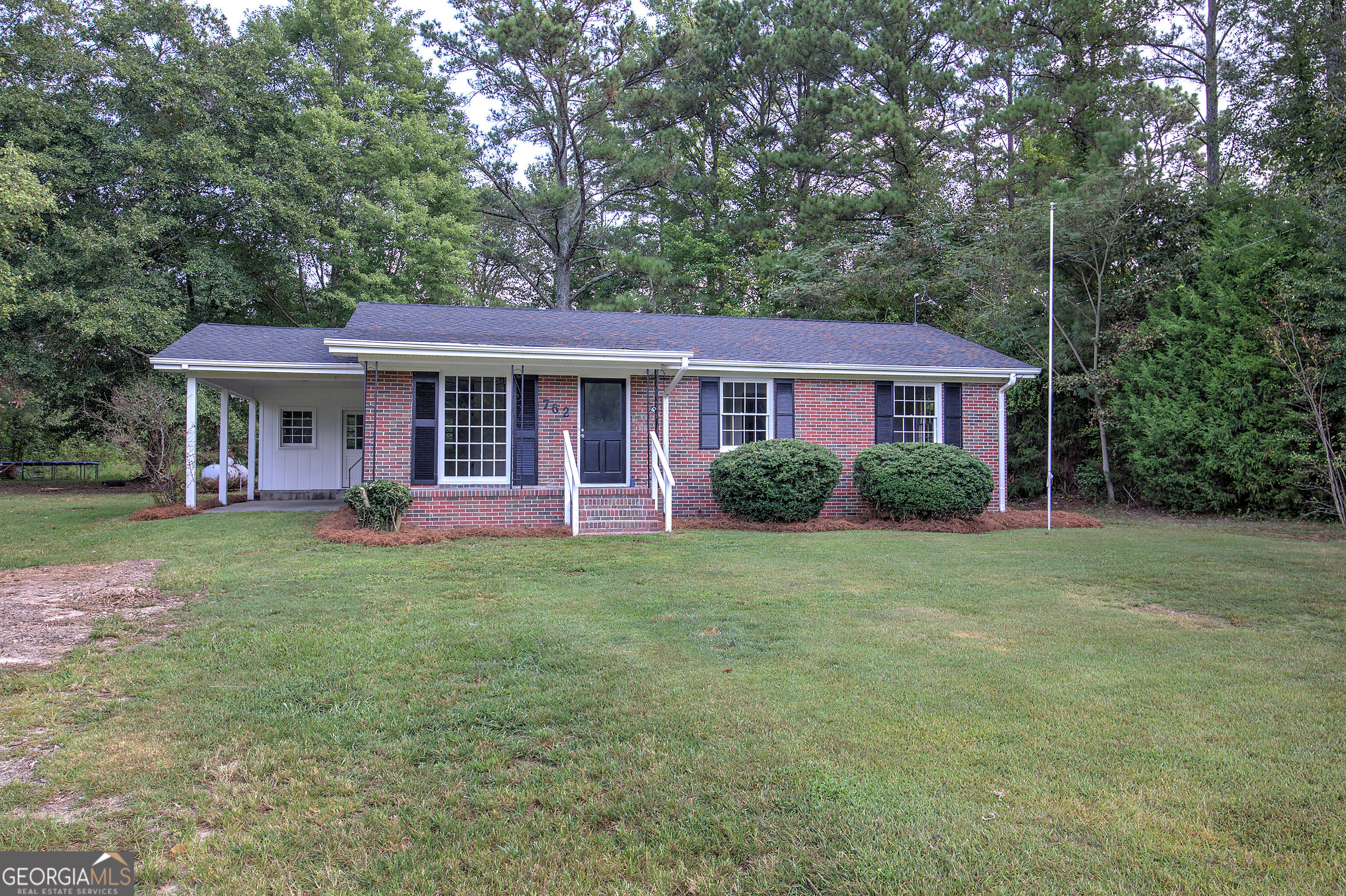 762 Morgan Rd — photo