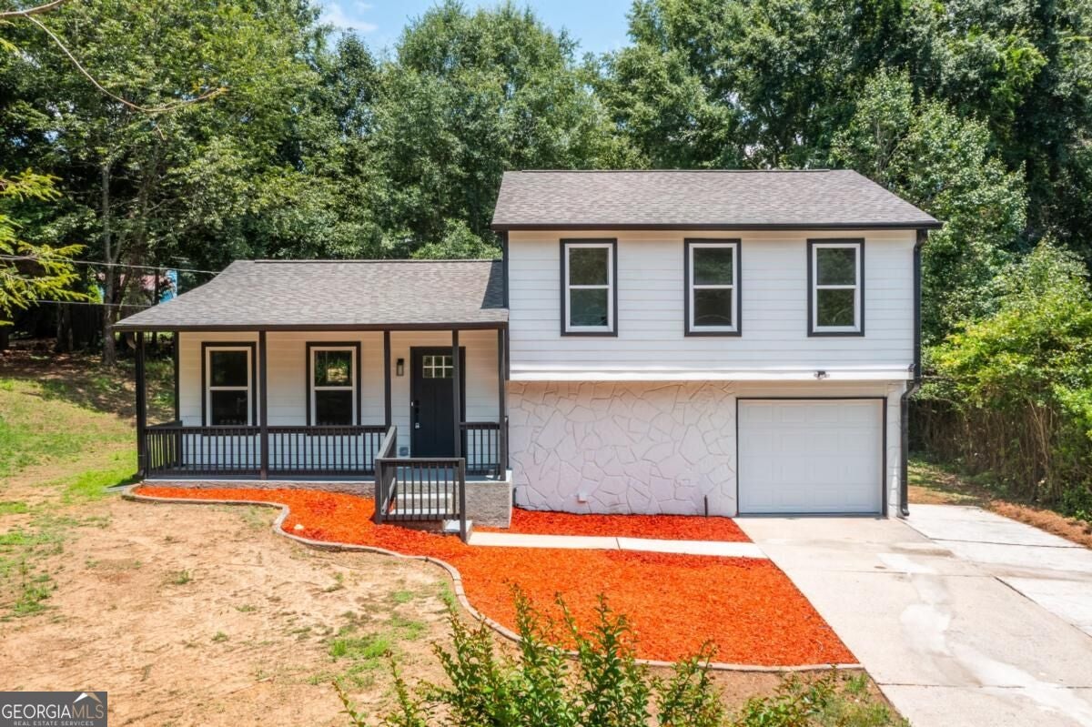 847 Halfmoon Holw — photo