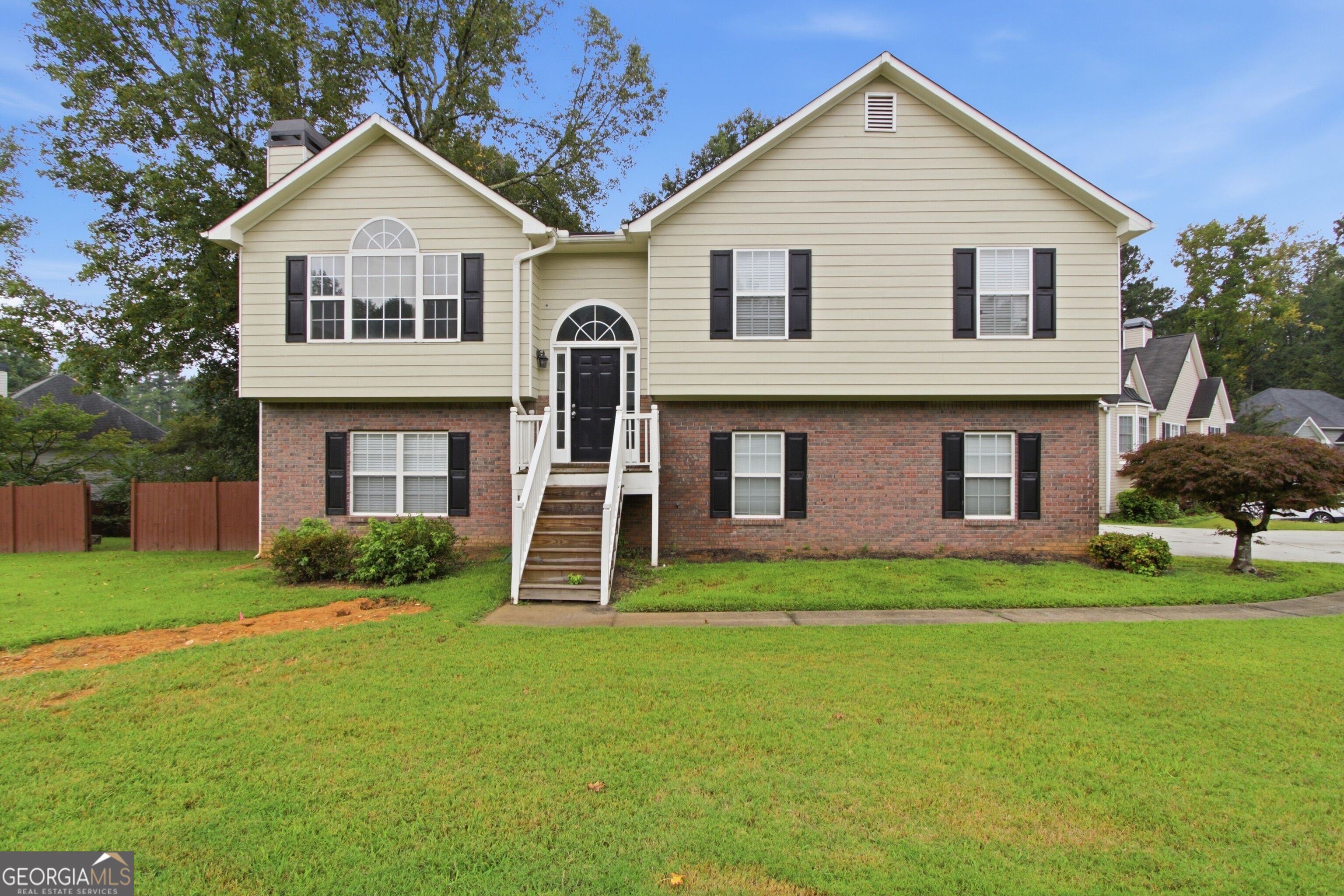 15 Charleston Ct — photo