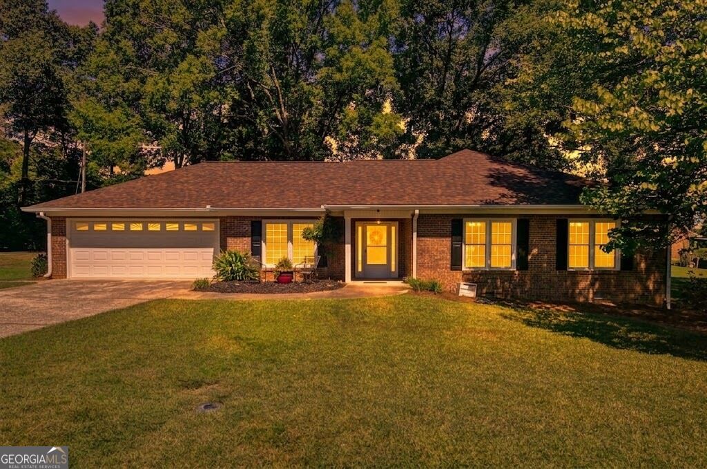 2520 Morningside Dr — photo