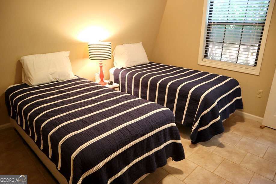 925 Barbara Point Road SW, Sparta GA 31087 — photo 2