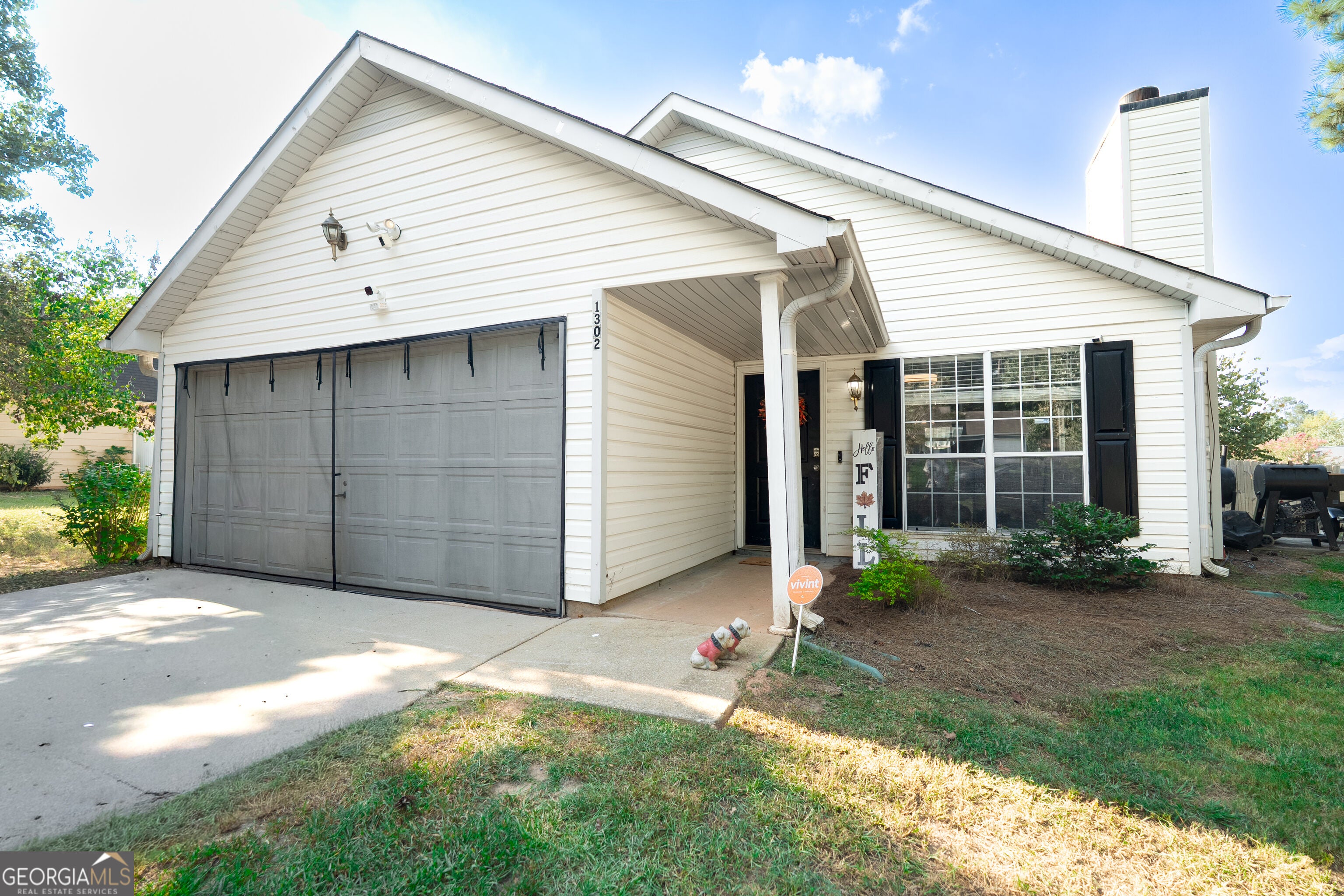 1302 Iron Gate Blvd — photo