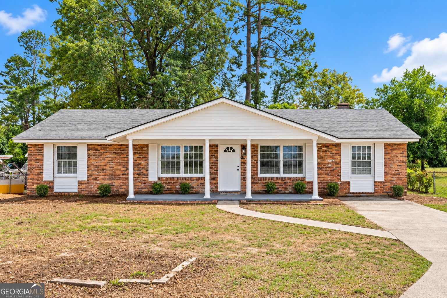 2541 Blueberry Dr — photo