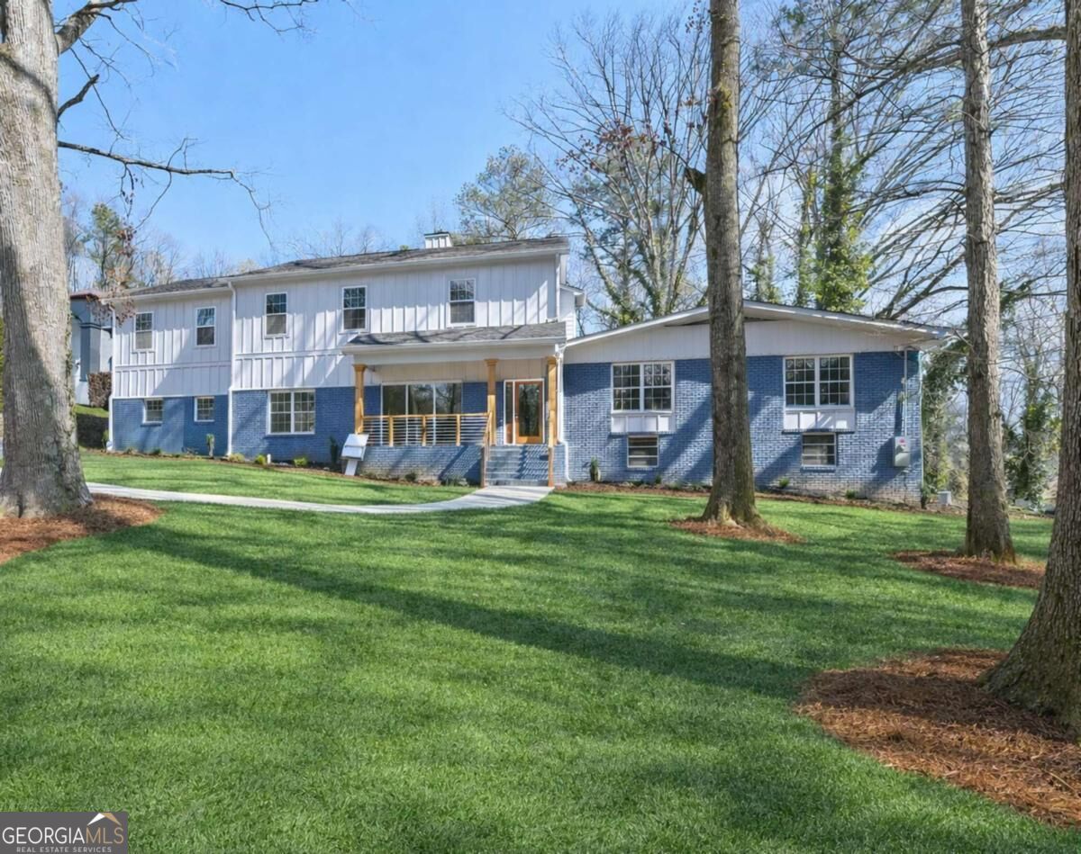 4015 Cascade Rd SW — photo