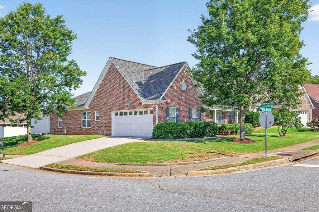 1237 Laurelwood Ln — photo
