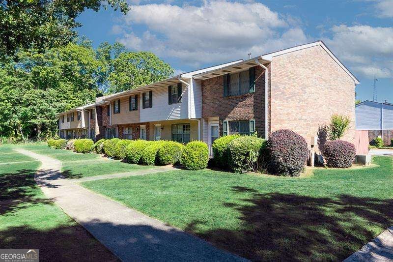 501 Carlton Rd 2E — photo