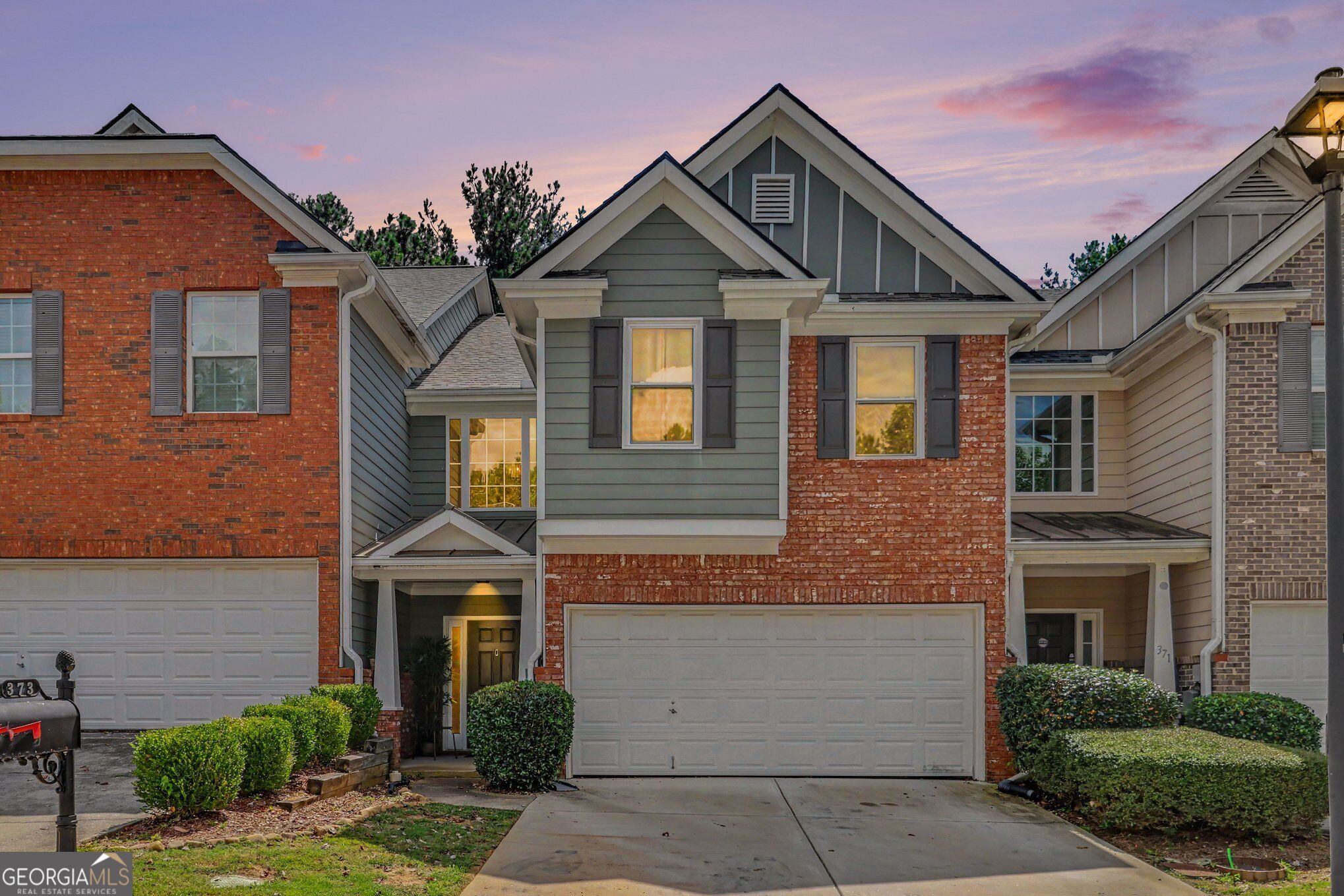 373 Creek Manor Way — photo